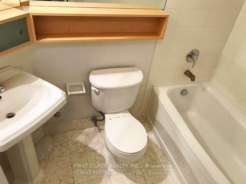 Photo 11 of Unit 1514, 85 Bloor Street E, Toronto, Church-Yonge Corridor — HOMEH