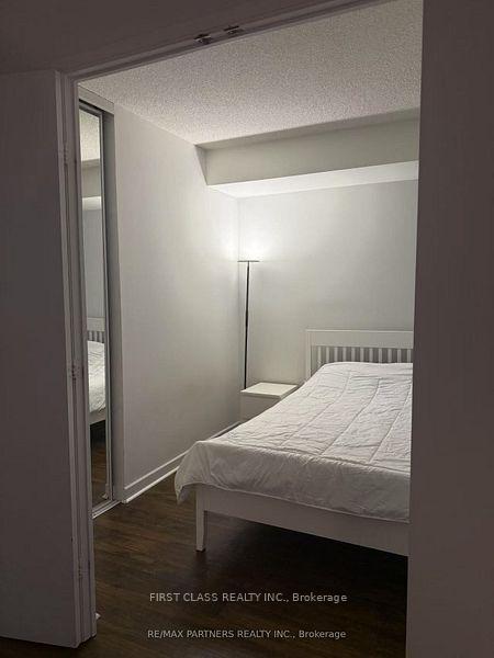 Photo 14 of Unit 1514, 85 Bloor Street E, Toronto, Church-Yonge Corridor — HOMEH