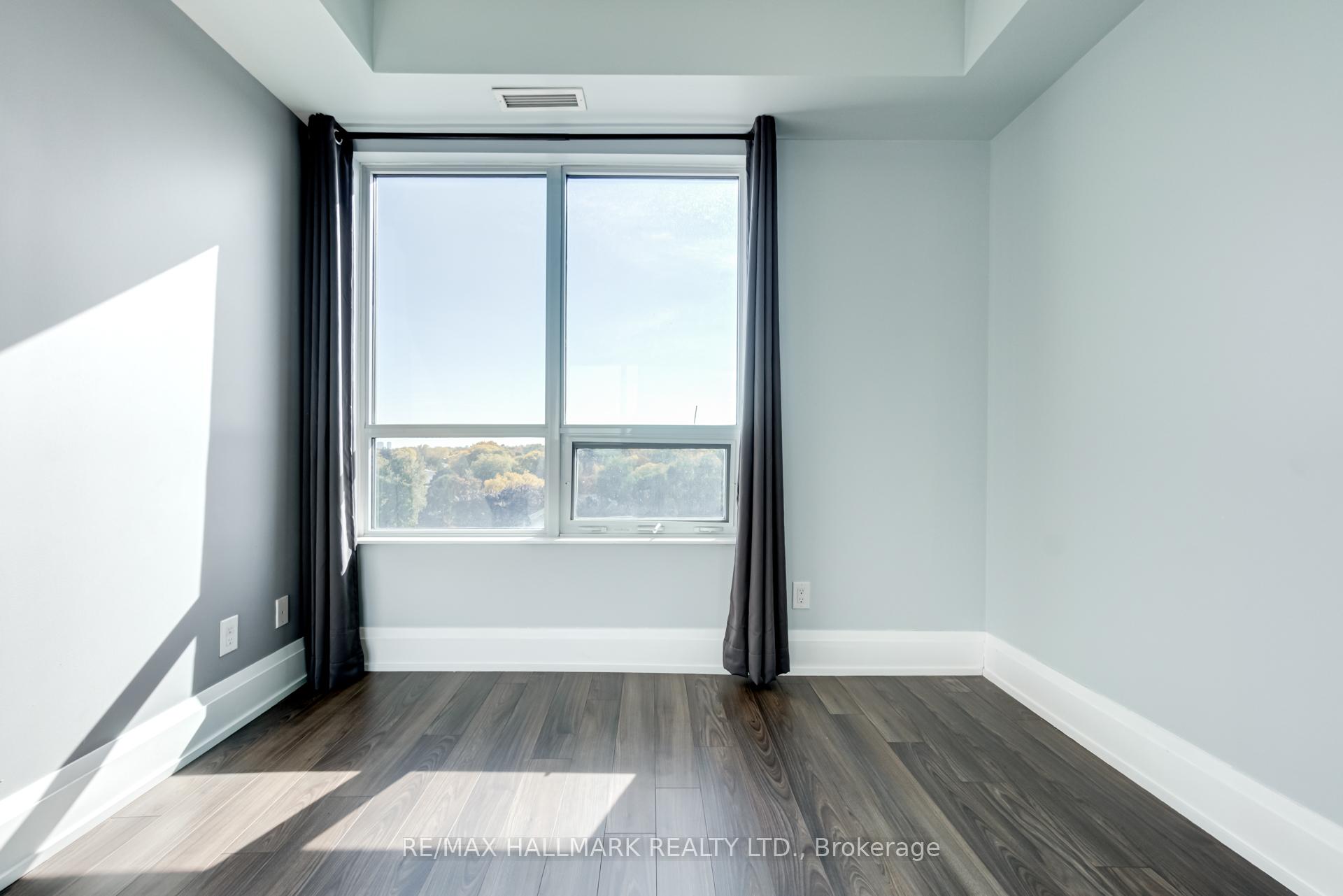 Photo 18 of Unit 807, 120 Harrison Garden Boulevard, North York, Willowdale East — HOMEH