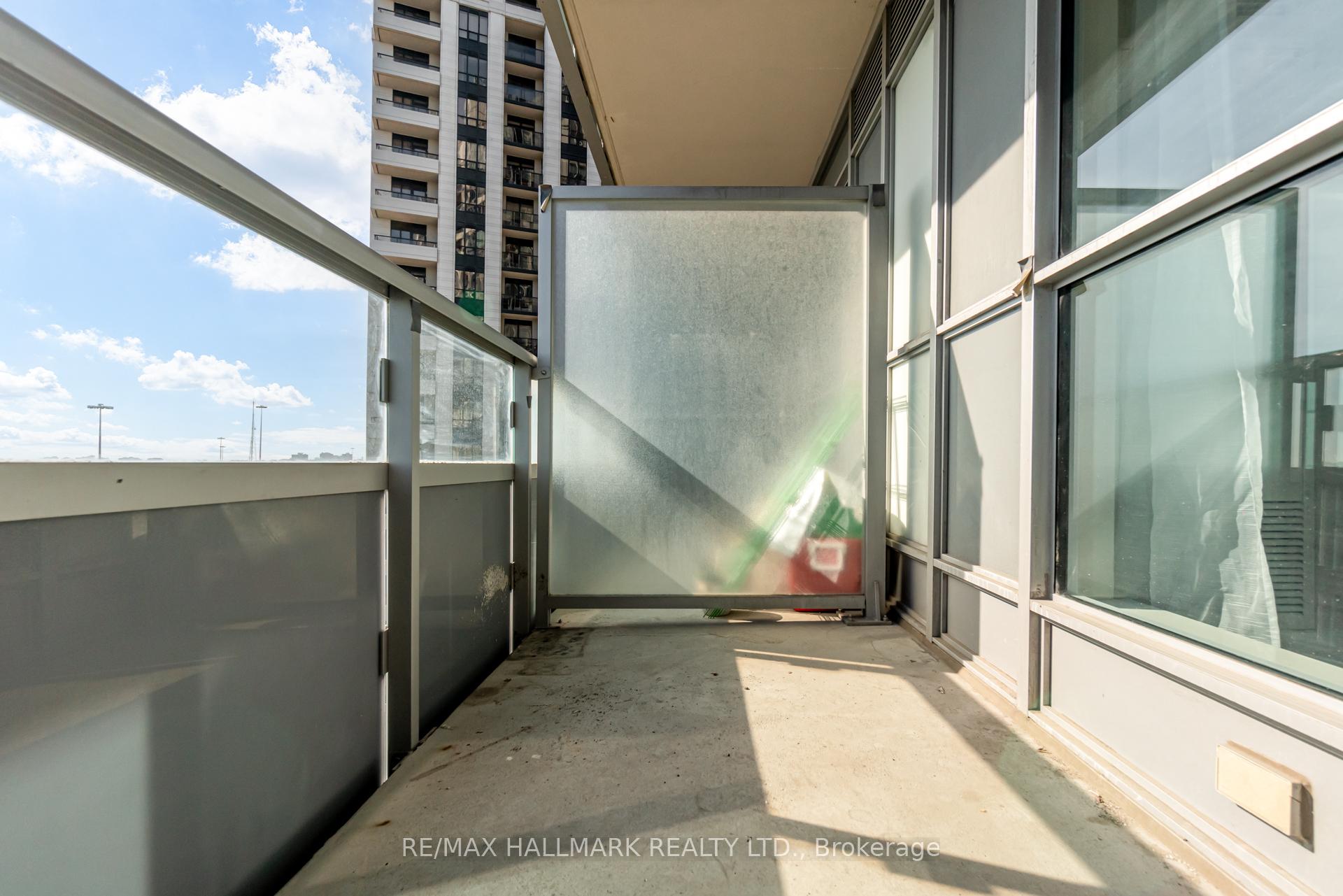 Photo 21 of Unit 807, 120 Harrison Garden Boulevard, North York, Willowdale East — HOMEH
