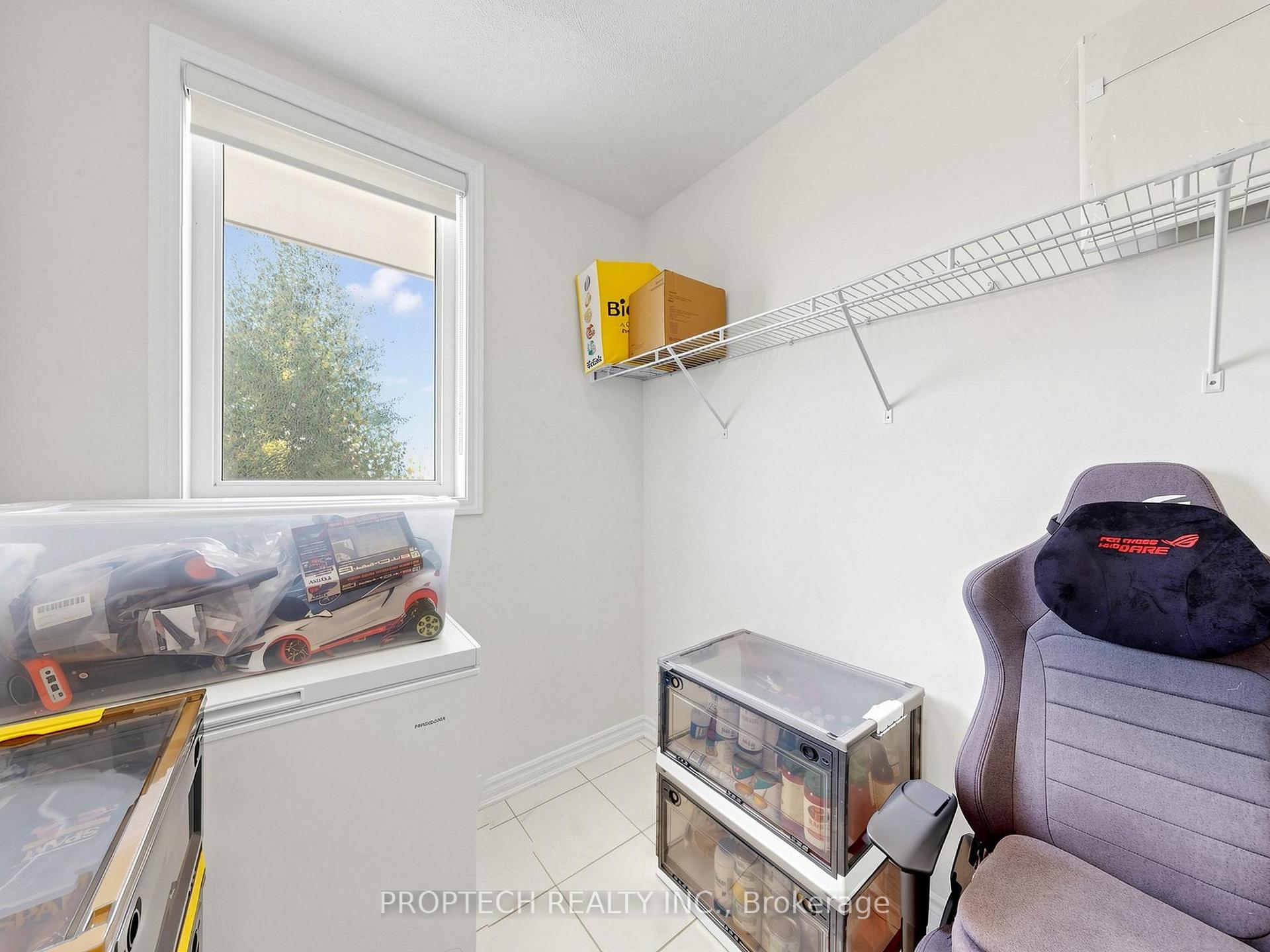 Photo 5 of 392 Arthur Bonner Avenue, Markham, Cornell — HOMEH
