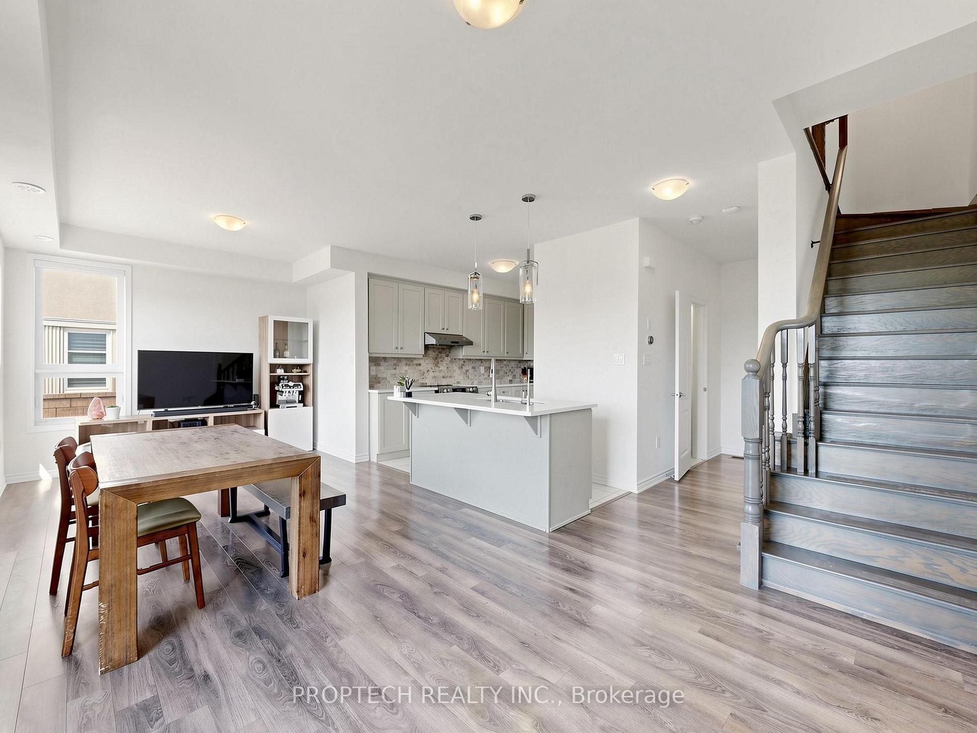 Photo 6 of 392 Arthur Bonner Avenue, Markham, Cornell — HOMEH