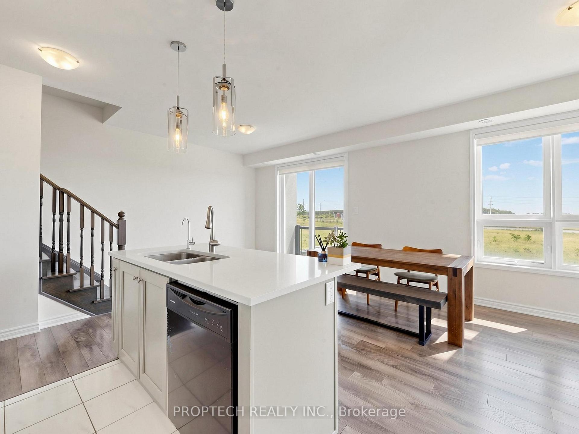 Photo 9 of 392 Arthur Bonner Avenue, Markham, Cornell — HOMEH