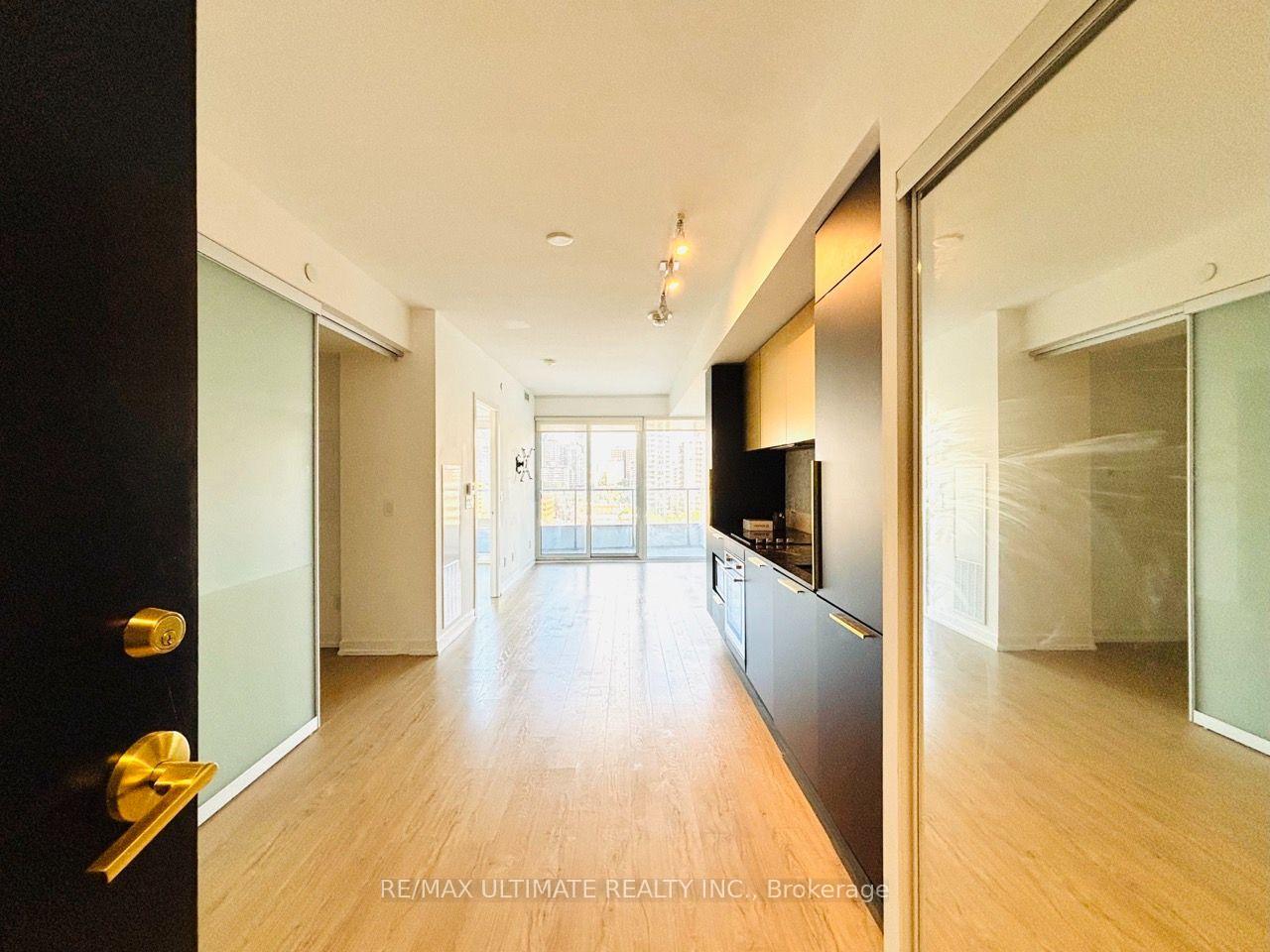 Photo 8 of Unit 1508, 85 Wood Street, Toronto, Church-Yonge Corridor — HOMEH