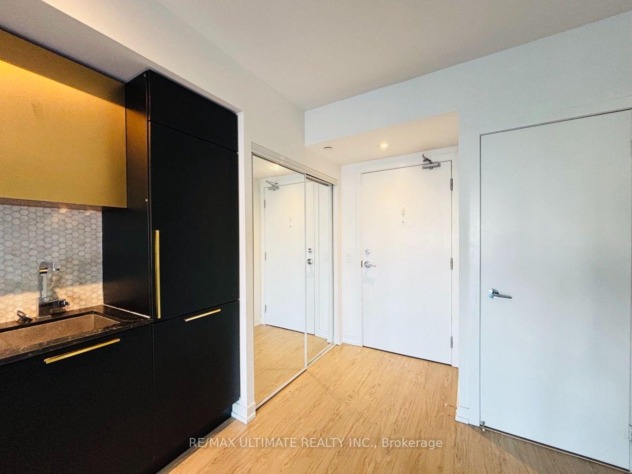 Photo 10 of Unit 1508, 85 Wood Street, Toronto, Church-Yonge Corridor — HOMEH