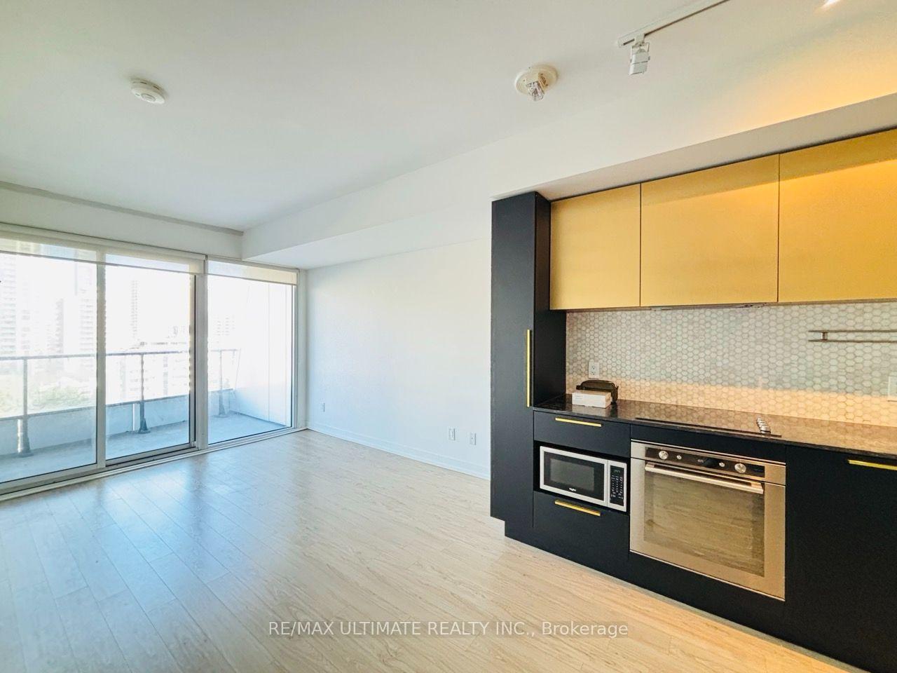 Photo 16 of Unit 1508, 85 Wood Street, Toronto, Church-Yonge Corridor — HOMEH