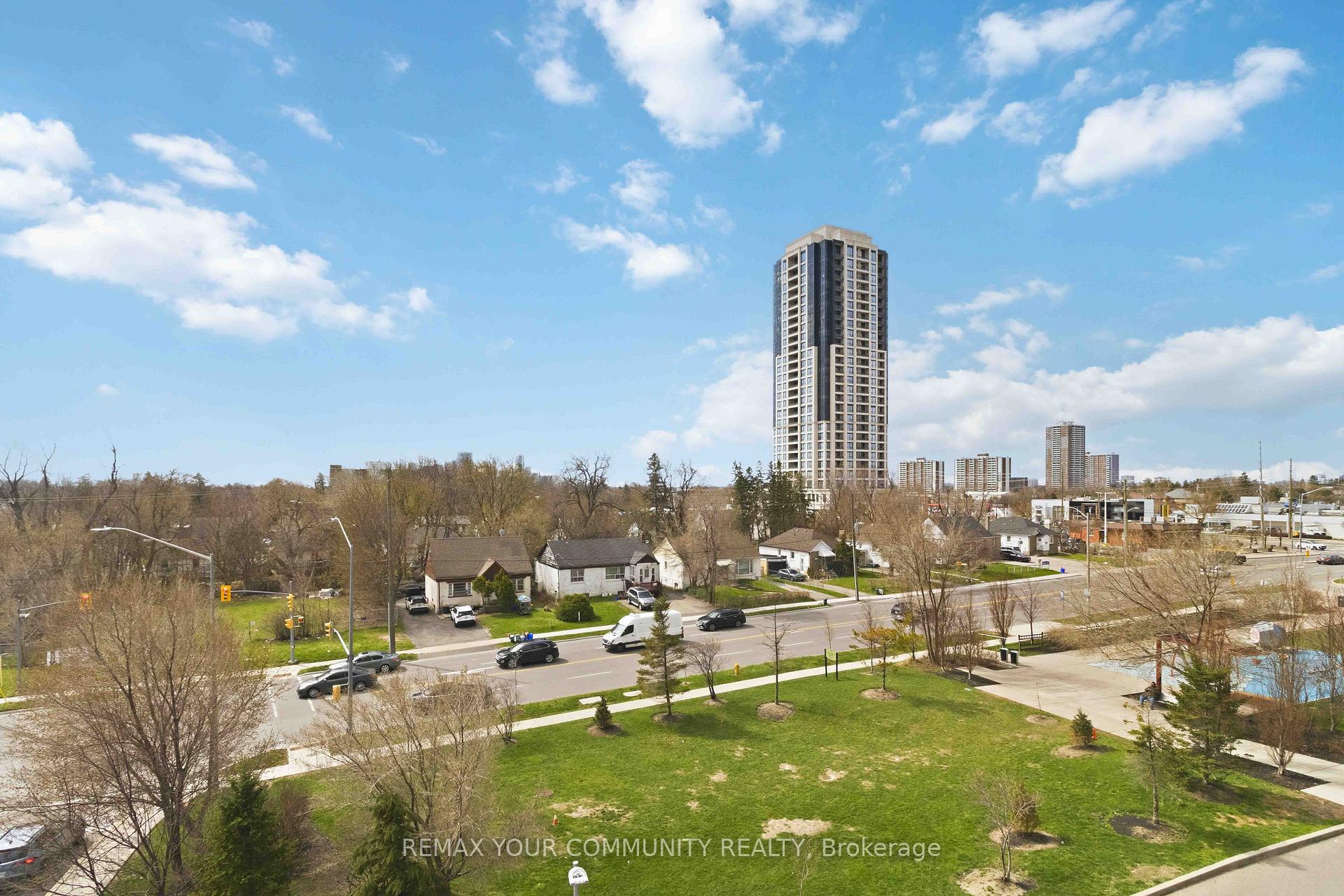 Photo 20 of Unit 418, 7167 Yonge Street, Markham, Grandview — HOMEH