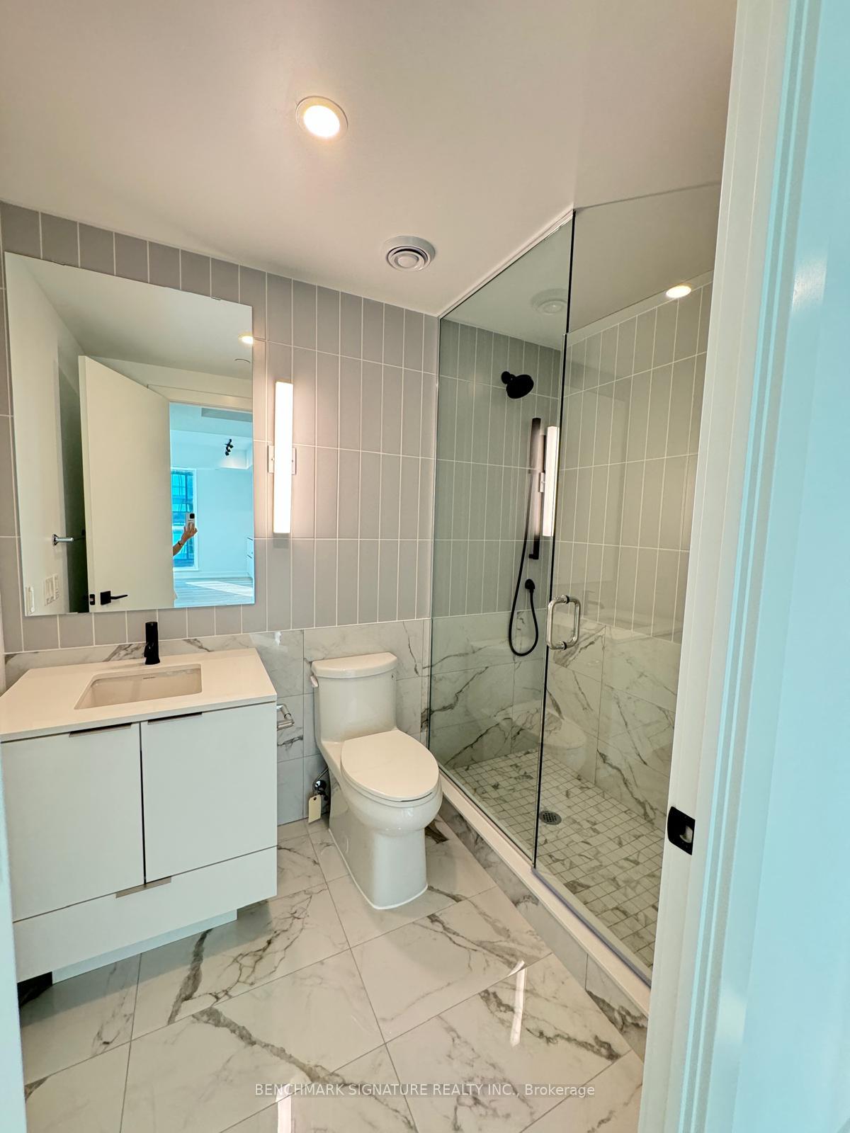 Photo 5 of Unit 3203, 327 King Street, Toronto, Waterfront Communities — HOMEH