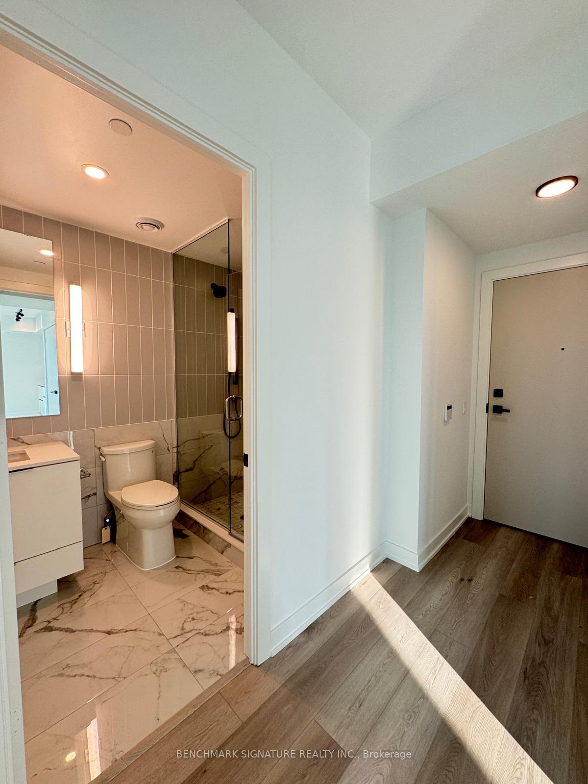 Photo 10 of Unit 3203, 327 King Street, Toronto, Waterfront Communities — HOMEH