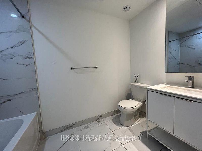 Photo 5 of Unit 2015, 77 Shuter Street, Toronto, Church-Yonge Corridor — HOMEH