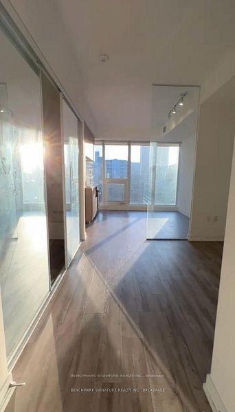 Photo 12 of Unit 2015, 77 Shuter Street, Toronto, Church-Yonge Corridor — HOMEH