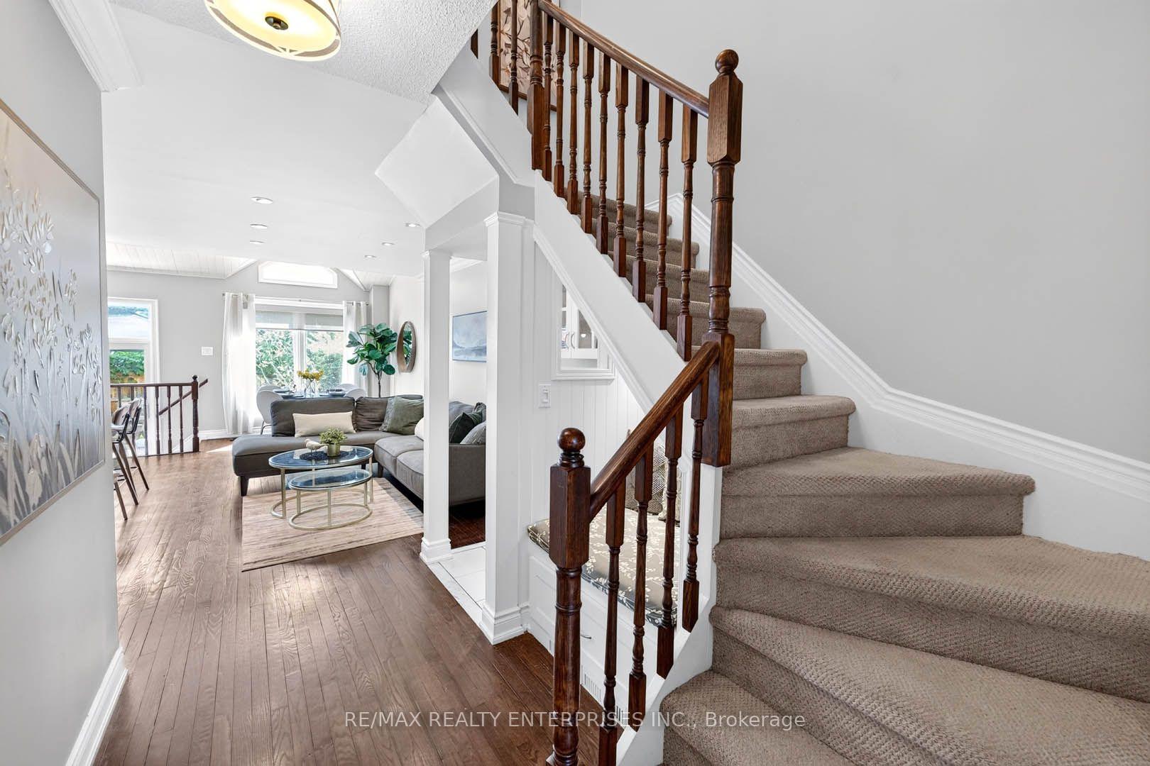 Photo 22 of 1210 Upper Village Drive, Mississauga, Lakeview — HOMEH