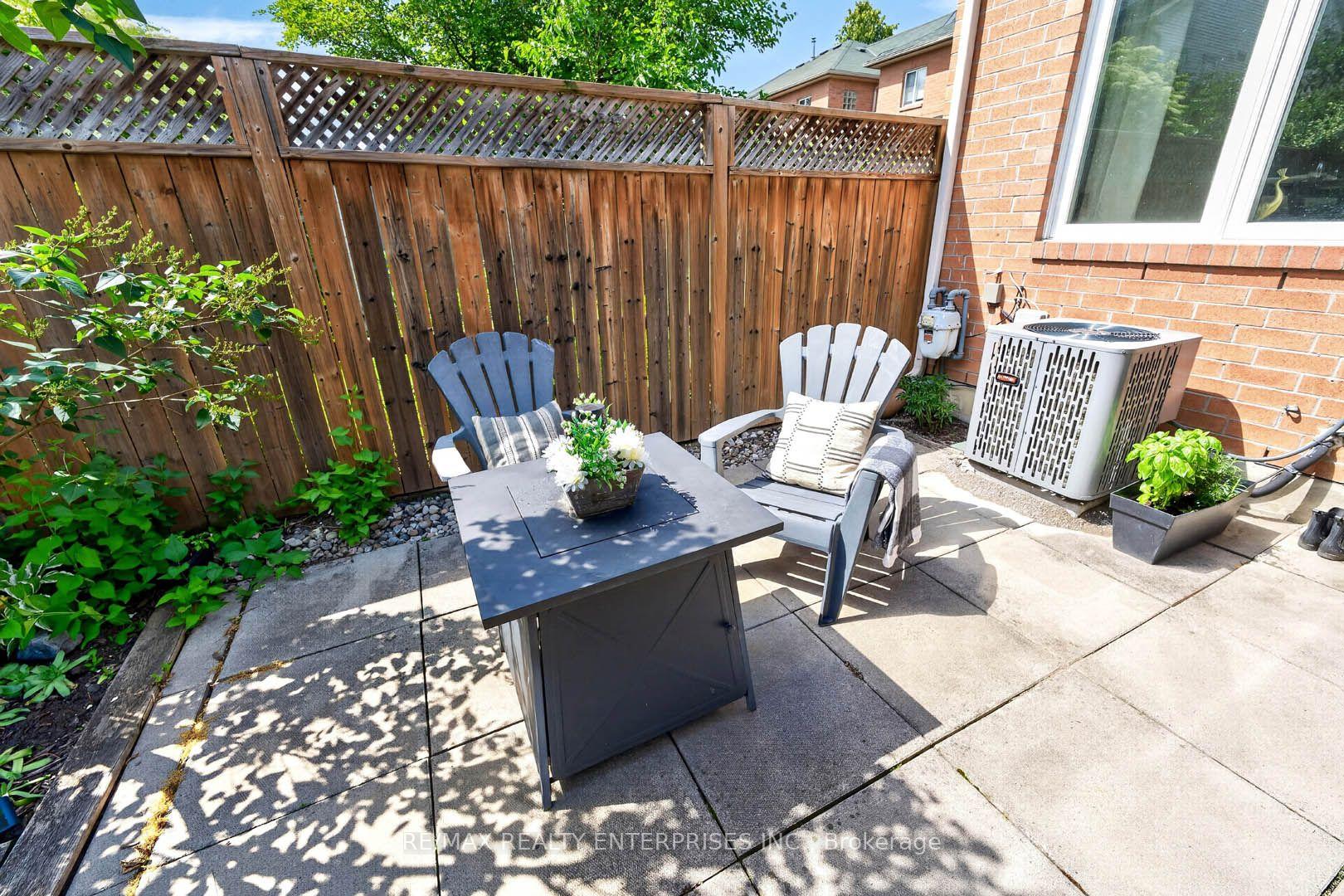 Photo 44 of 1210 Upper Village Drive, Mississauga, Lakeview — HOMEH