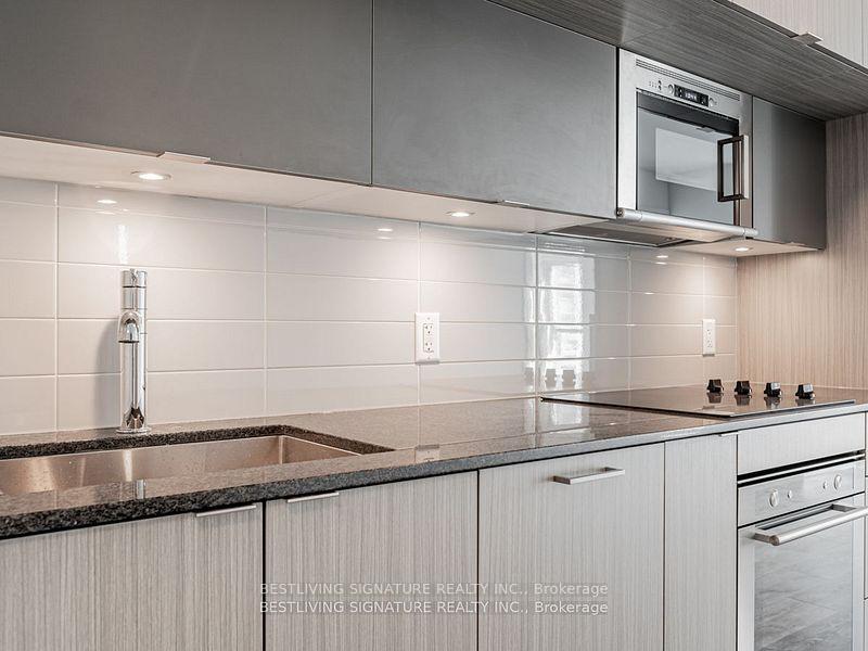 Photo 7 of Unit 1521, 585 Bloor Street E, Toronto, Palmerston-Little Italy — HOMEH