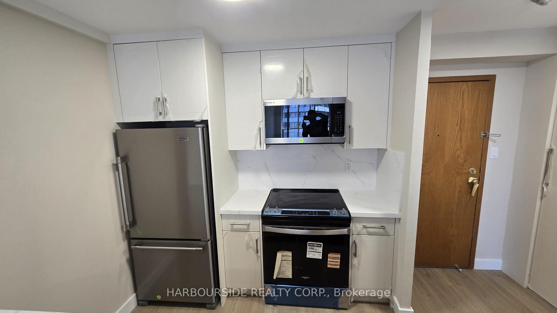 Photo 6 of Unit 1413, 44 St Joseph Street, Toronto, Bay Street Corridor — HOMEH