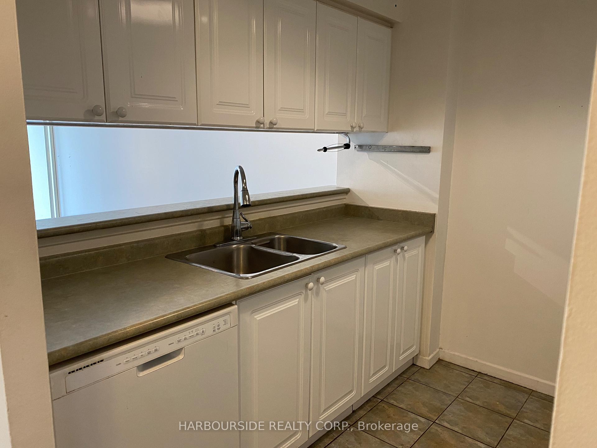 Photo 16 of Unit 1413, 44 St Joseph Street, Toronto, Bay Street Corridor — HOMEH