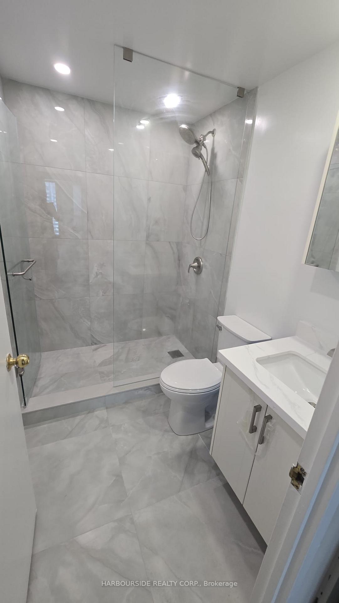 Photo 4 of Unit 2701, 44 St Joseph Street, Toronto, Bay Street Corridor — HOMEH
