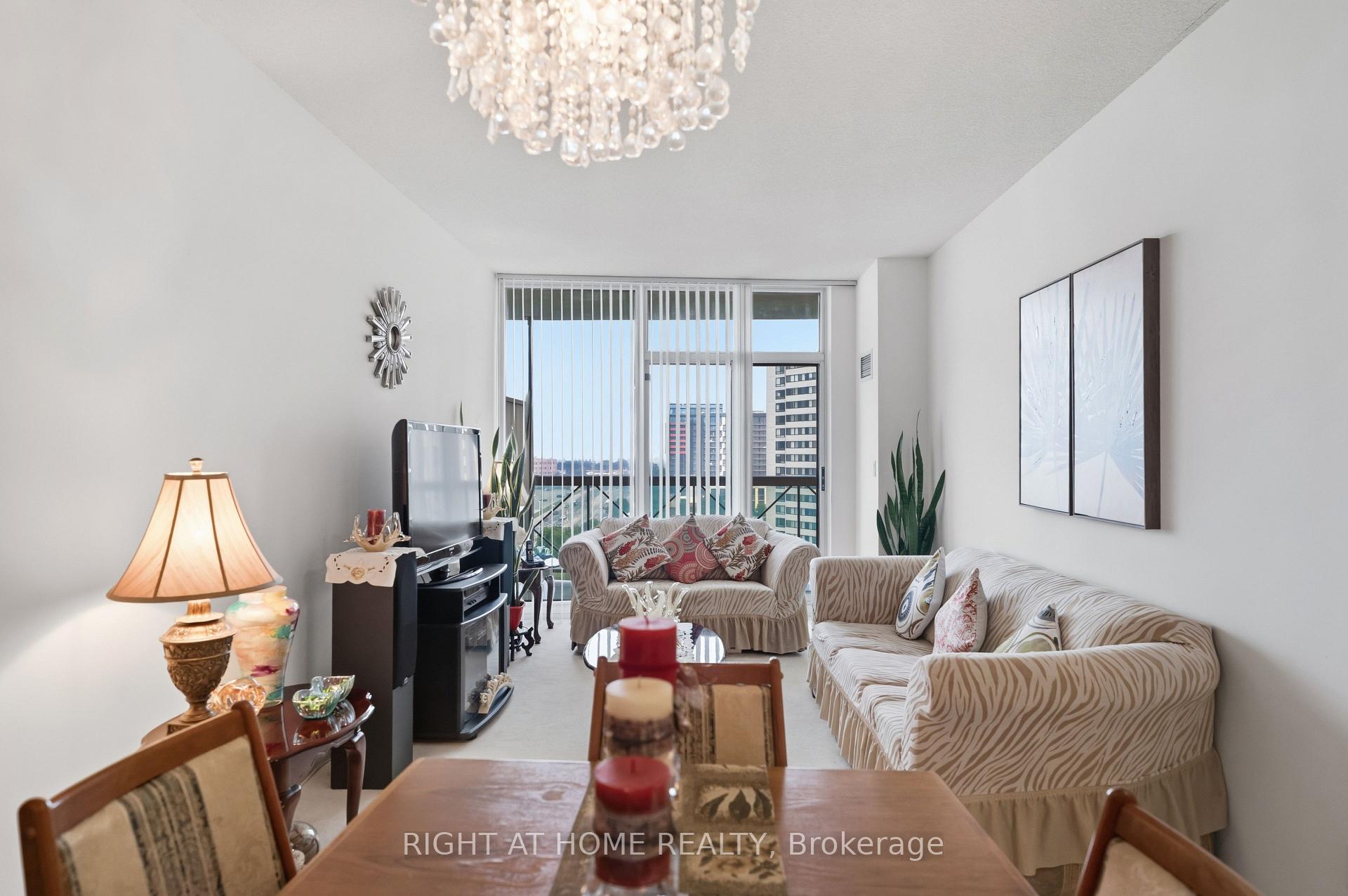 Photo 8 of Unit 1007, 1359 Rathburn Road E, Mississauga, Rathwood — HOMEH