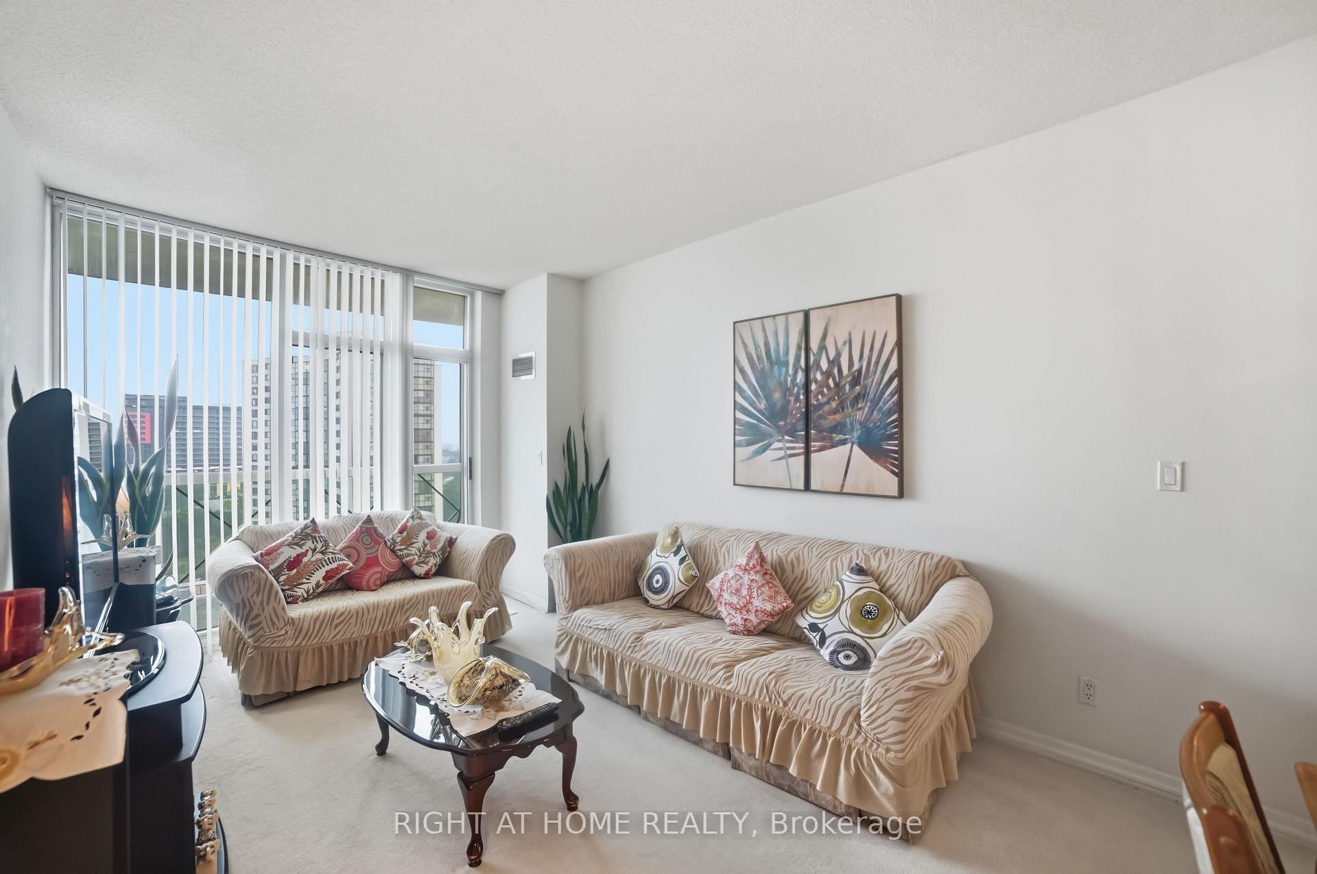 Photo 10 of Unit 1007, 1359 Rathburn Road E, Mississauga, Rathwood — HOMEH