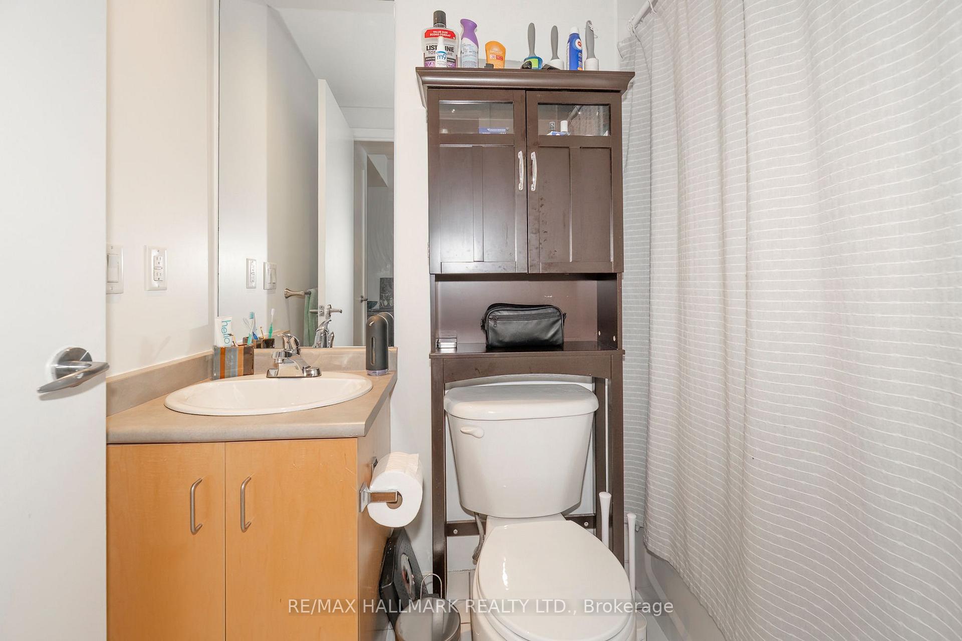Photo 12 of Unit 1506, 281 Mutual Street, Toronto, Church-Yonge Corridor — HOMEH