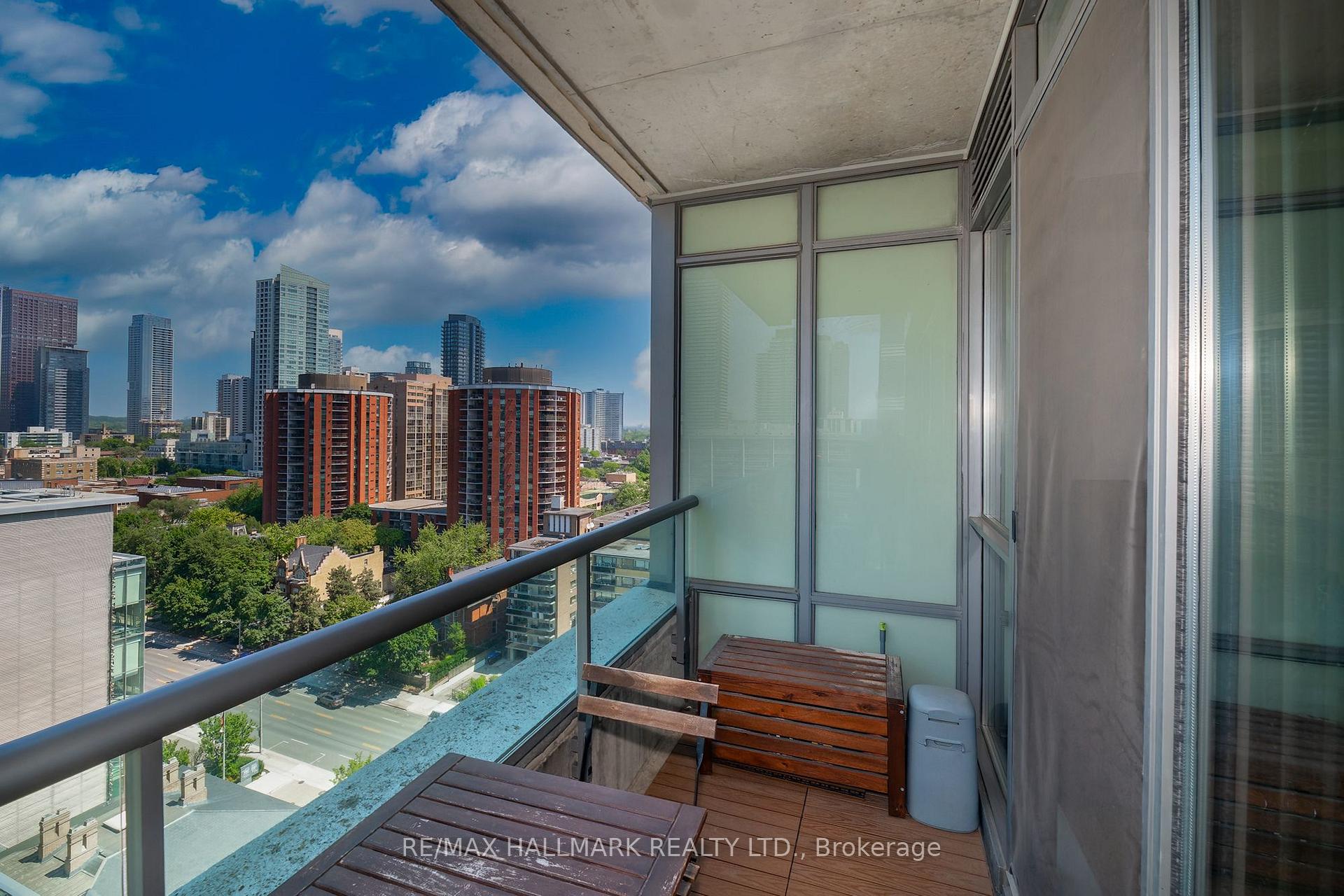 Photo 16 of Unit 1506, 281 Mutual Street, Toronto, Church-Yonge Corridor — HOMEH