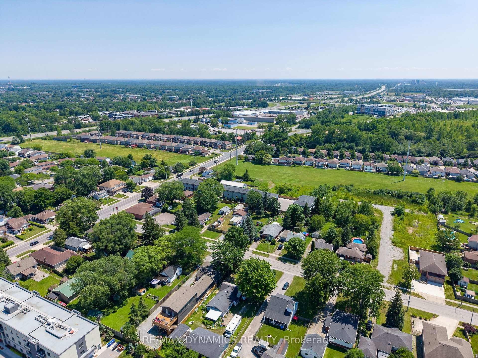 Photo 34 of 7701 Badger Road, Niagara Falls, West Wood — HOMEH
