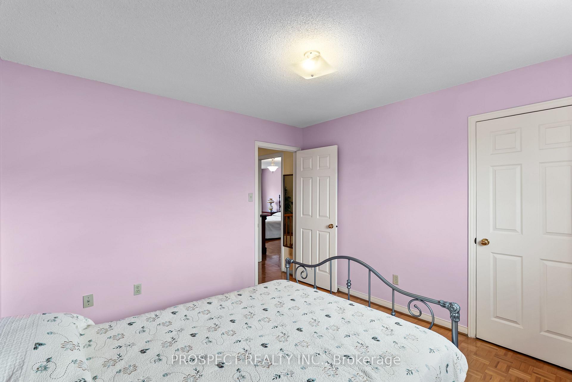 Photo 26 of 9 Wheatley Road, Vaughan, Maple — HOMEH