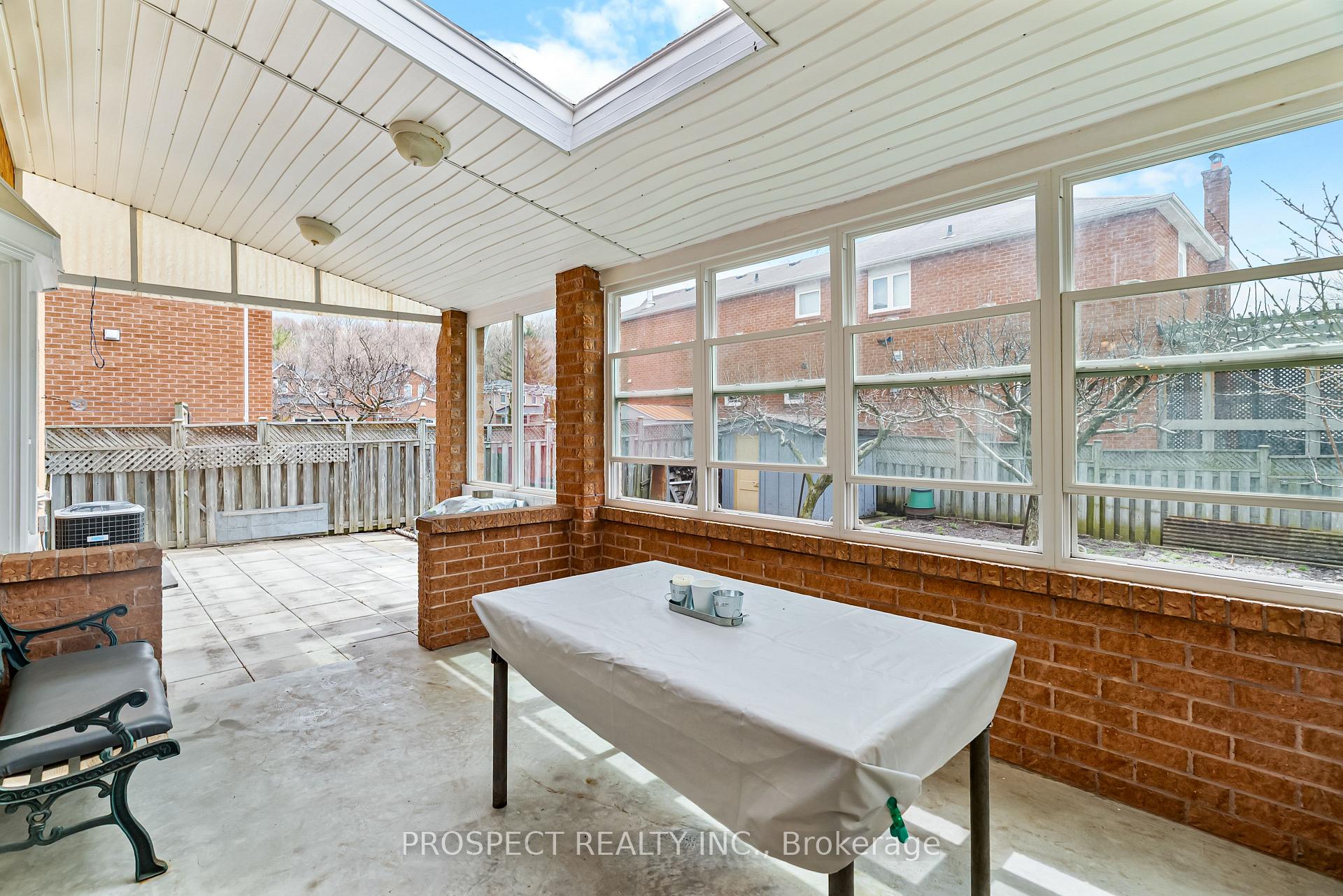 Photo 37 of 9 Wheatley Road, Vaughan, Maple — HOMEH