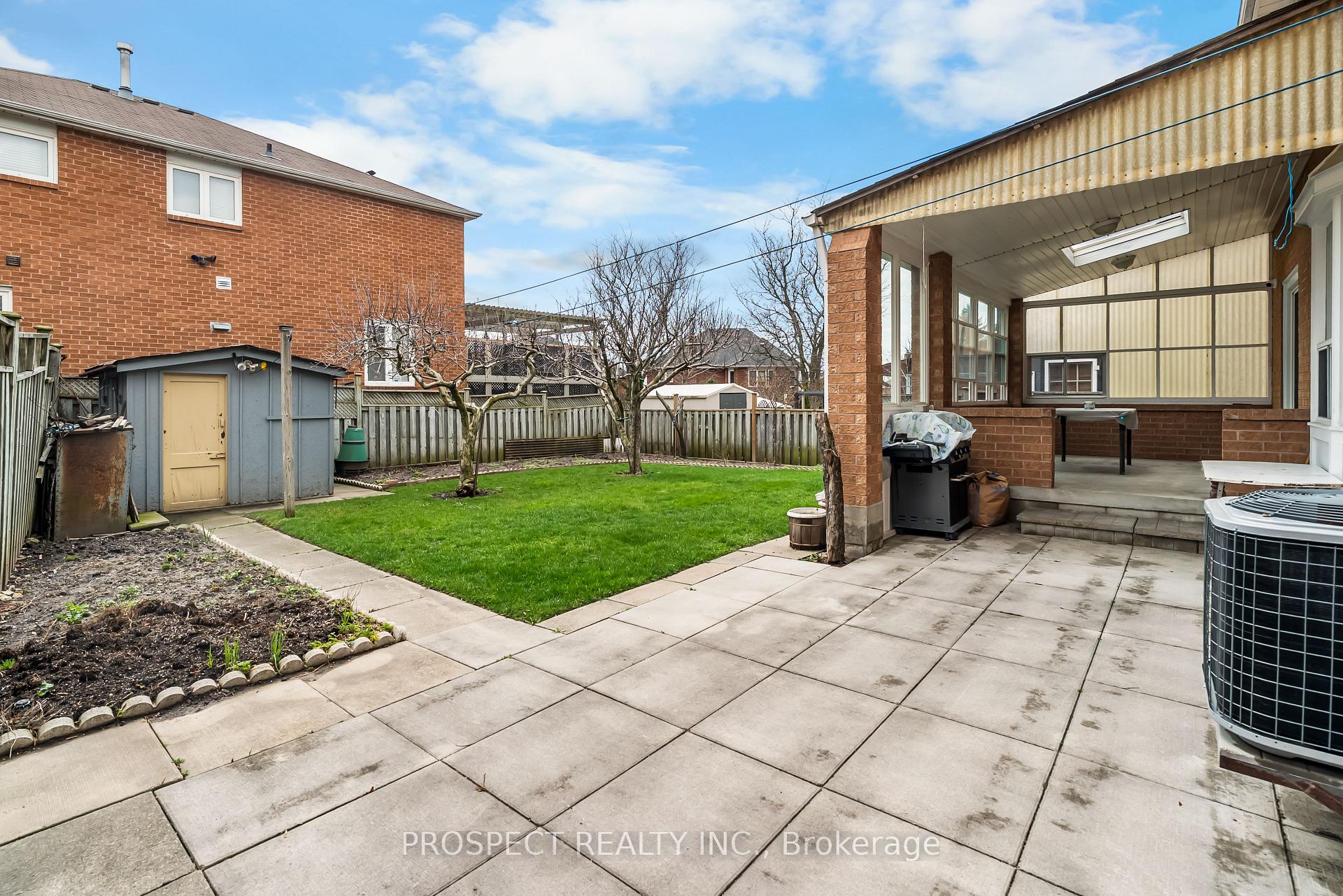 Photo 38 of 9 Wheatley Road, Vaughan, Maple — HOMEH