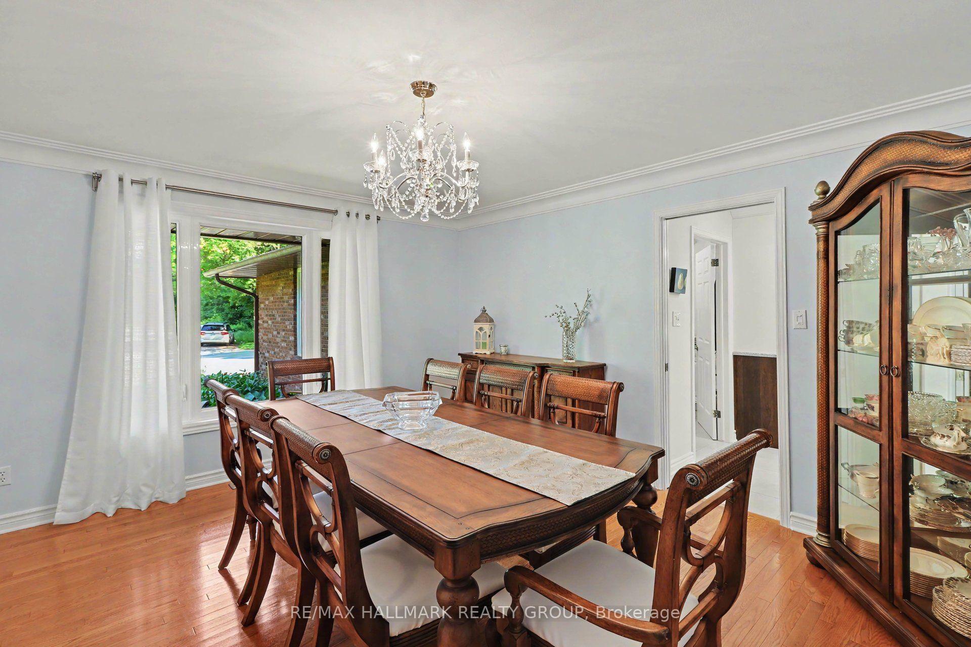 Photo 6 of 682 Kama Place, Ottawa, Rothwell Heights — HOMEH