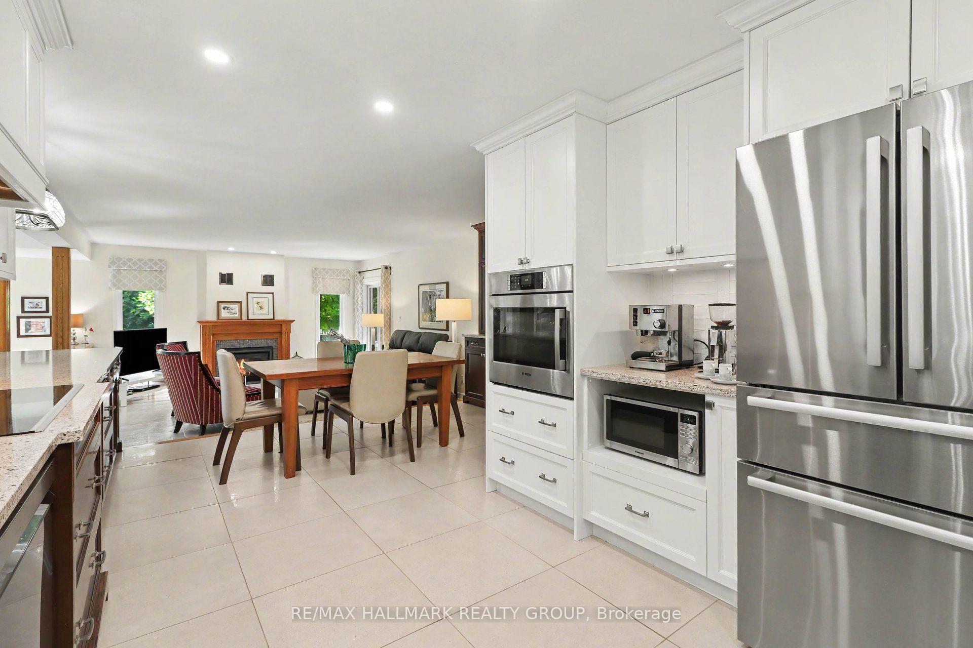 Photo 9 of 682 Kama Place, Ottawa, Rothwell Heights — HOMEH