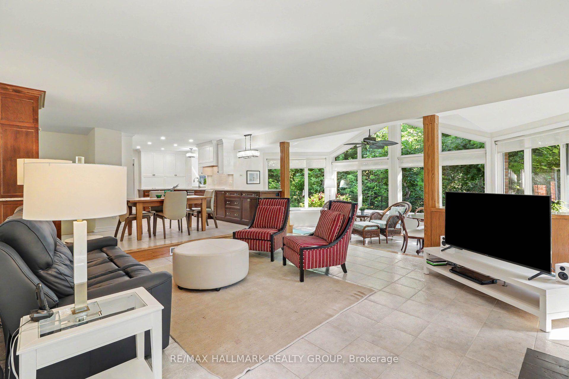 Photo 14 of 682 Kama Place, Ottawa, Rothwell Heights — HOMEH