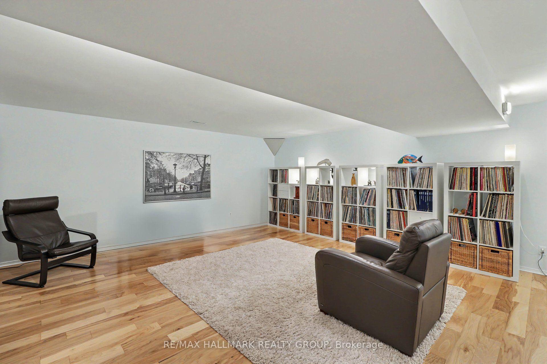 Photo 26 of 682 Kama Place, Ottawa, Rothwell Heights — HOMEH