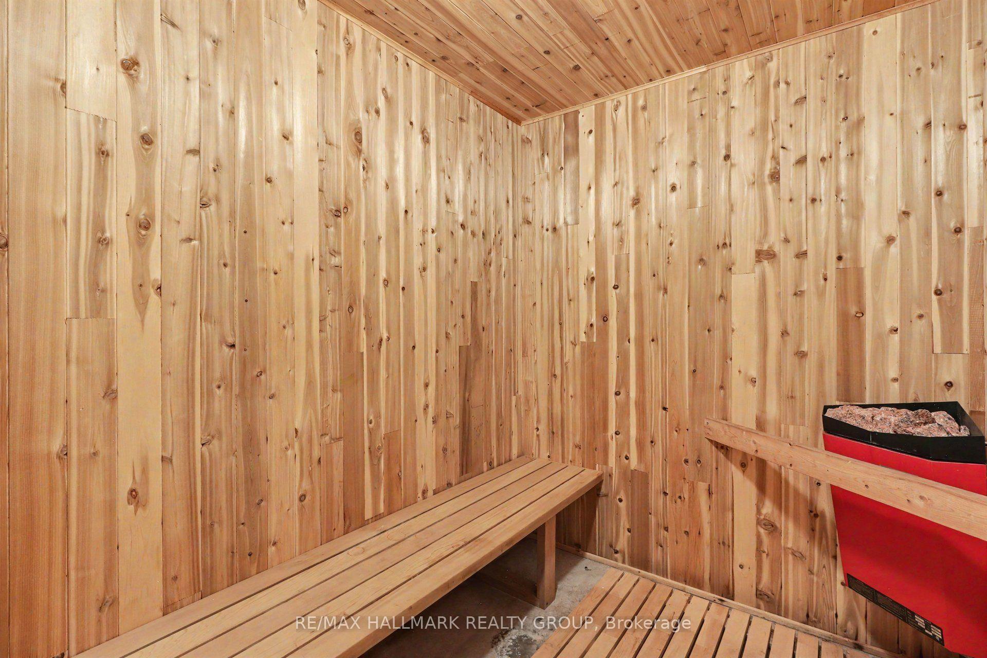 Photo 33 of 682 Kama Place, Ottawa, Rothwell Heights — HOMEH