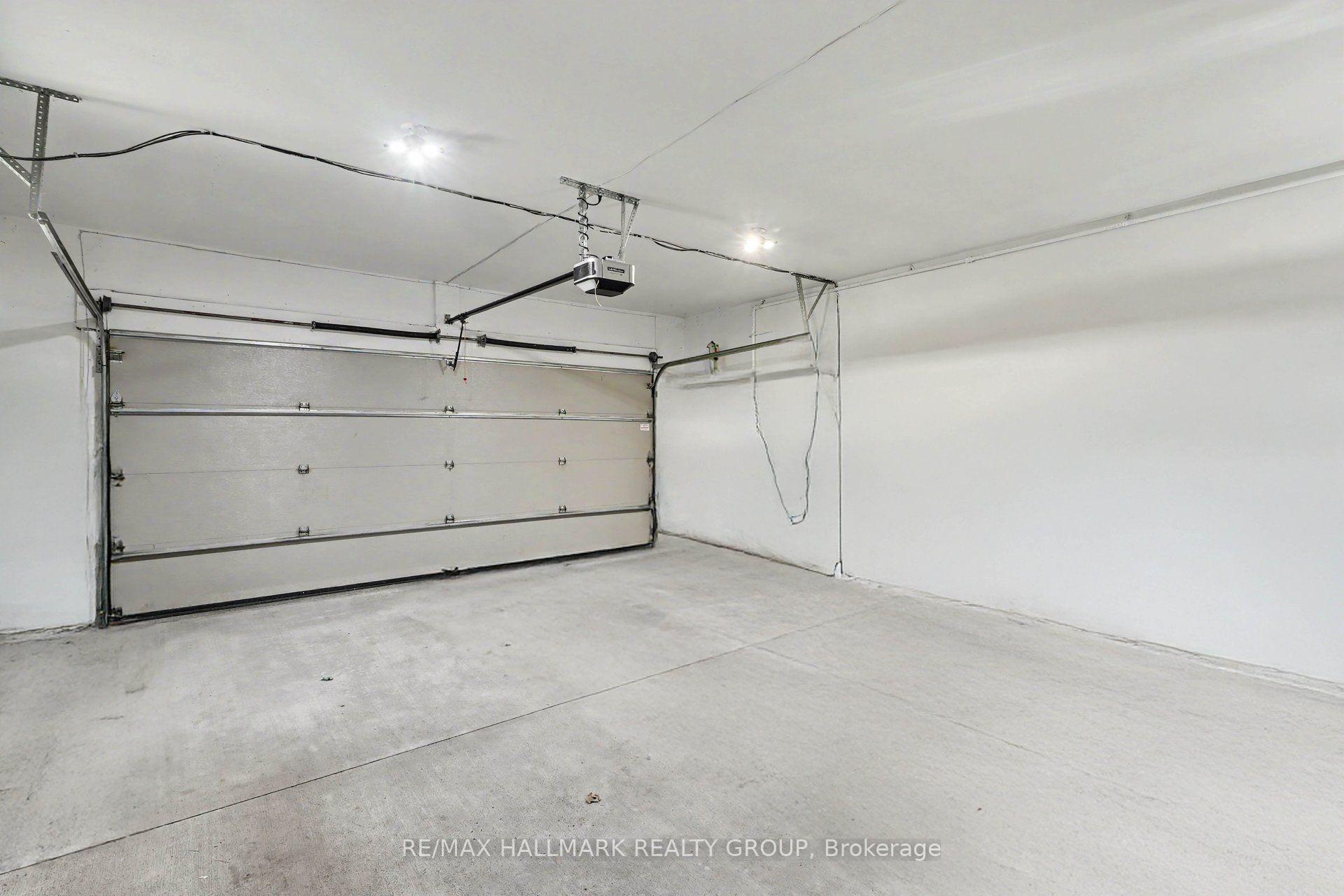 Photo 35 of 682 Kama Place, Ottawa, Rothwell Heights — HOMEH