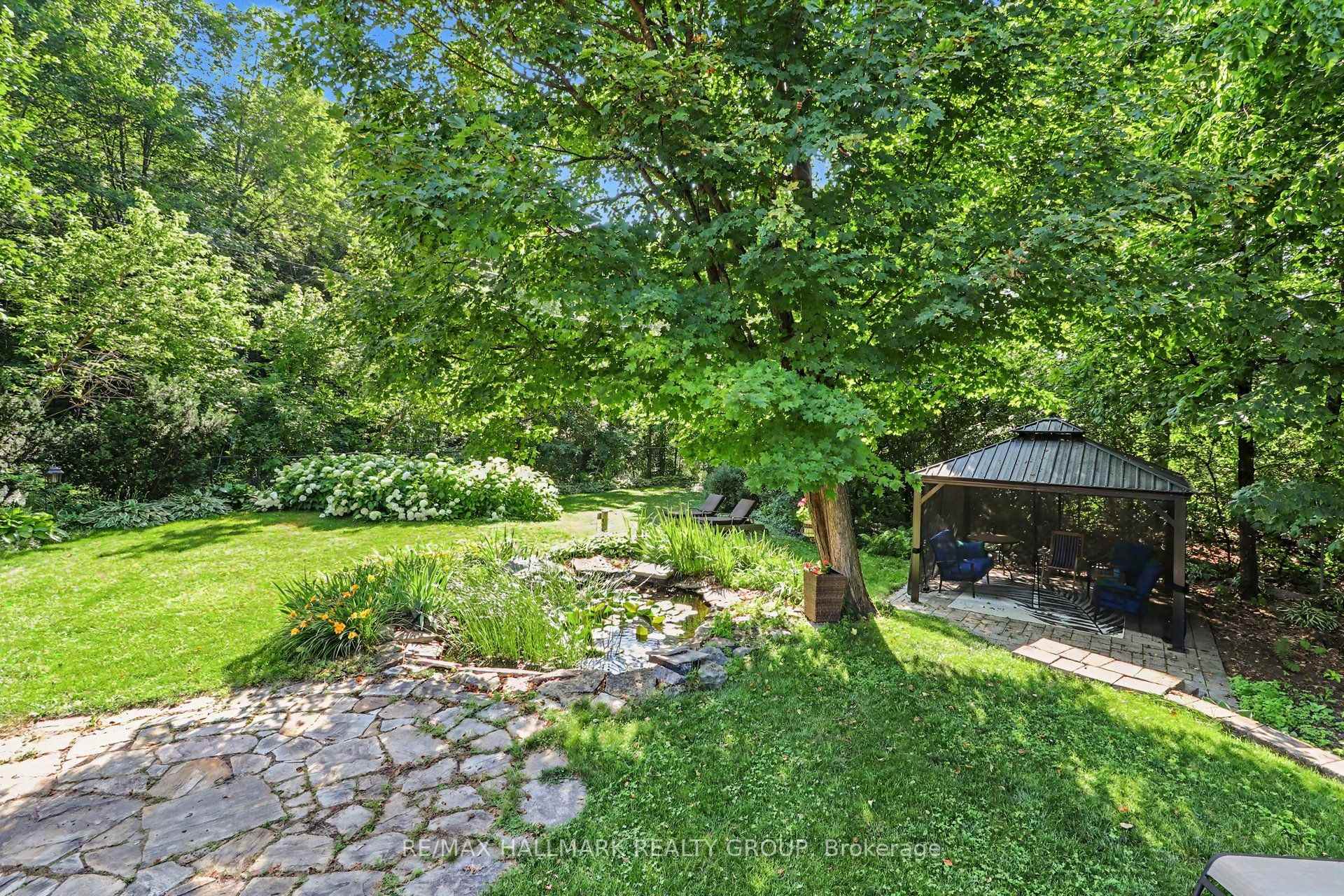 Photo 42 of 682 Kama Place, Ottawa, Rothwell Heights — HOMEH