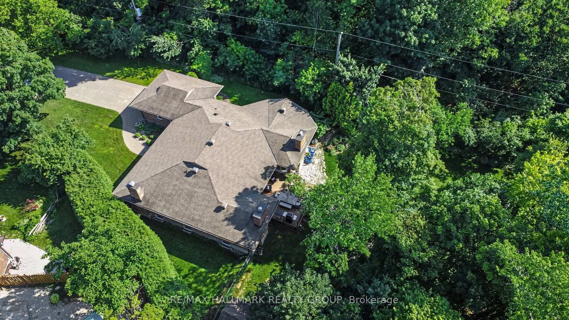 Photo 48 of 682 Kama Place, Ottawa, Rothwell Heights — HOMEH