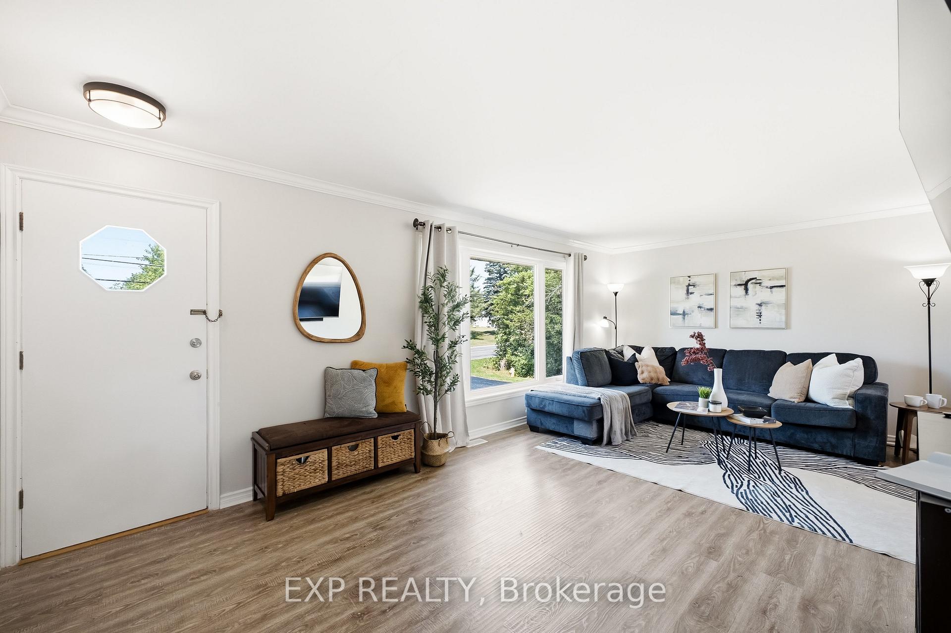 Photo 4 of 94 Johnstown Road, Quinte West, Sidney Ward — HOMEH