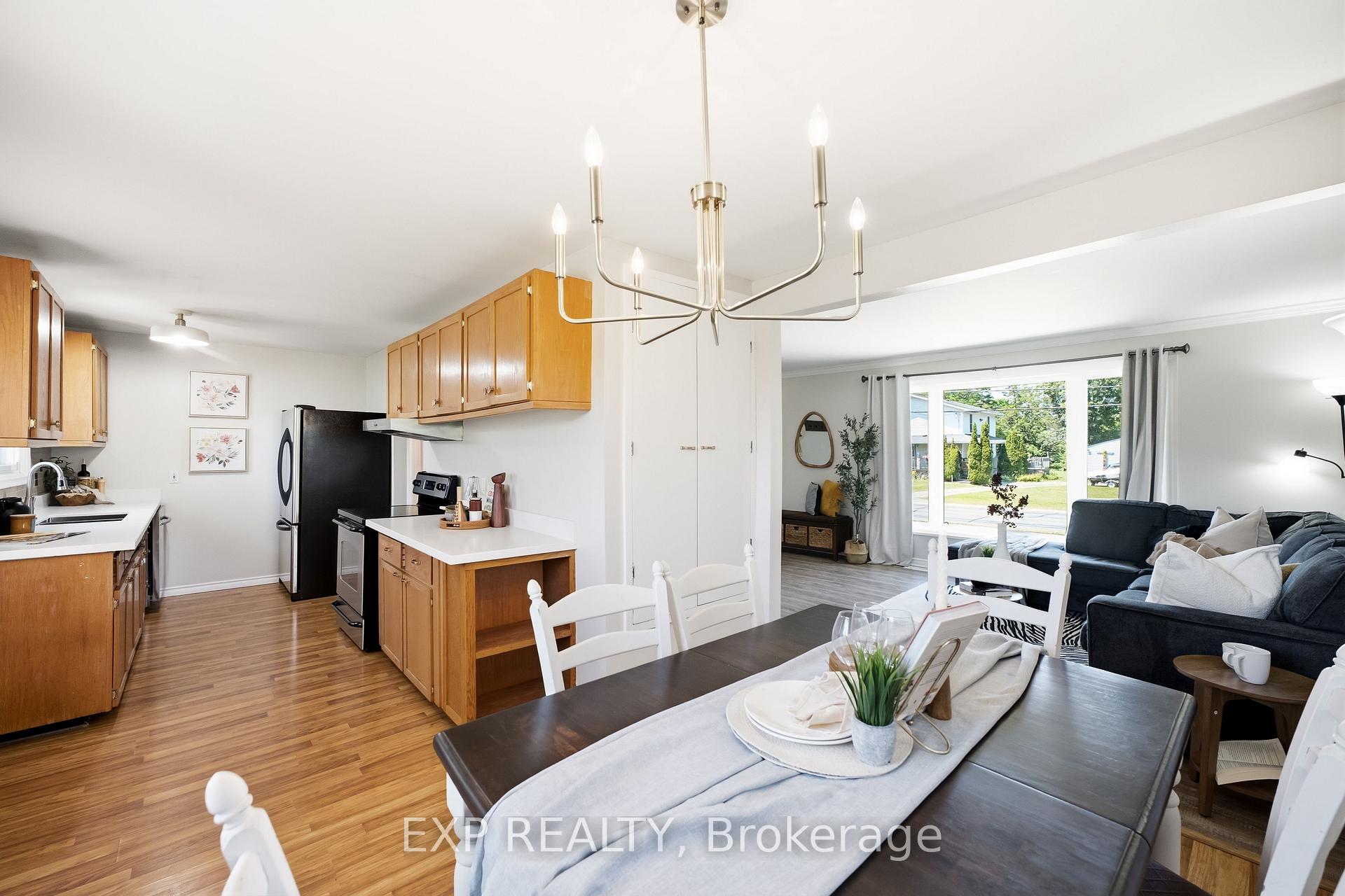 Photo 11 of 94 Johnstown Road, Quinte West, Sidney Ward — HOMEH