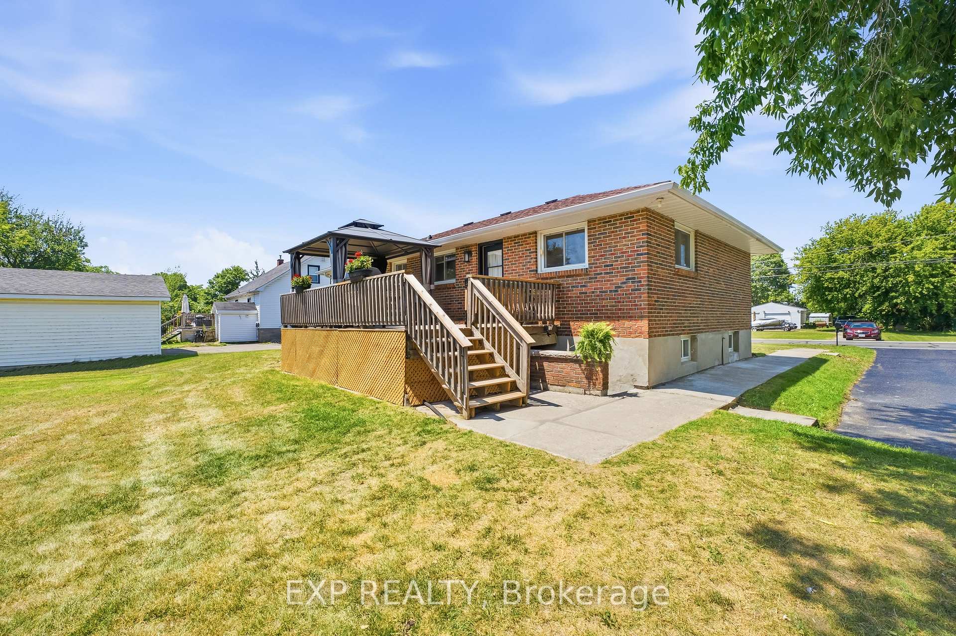 Photo 32 of 94 Johnstown Road, Quinte West, Sidney Ward — HOMEH