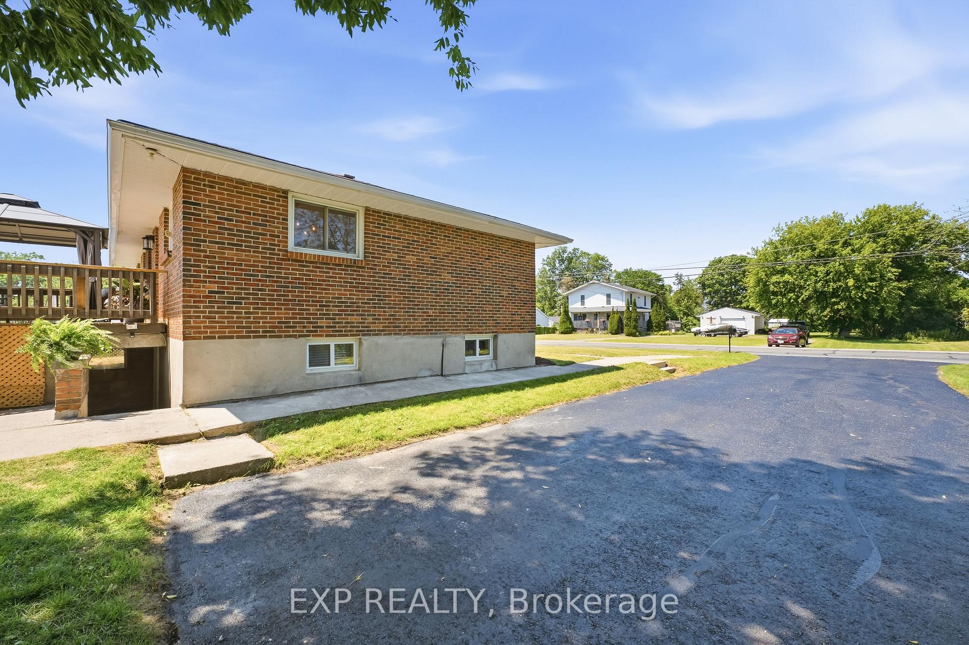 Photo 33 of 94 Johnstown Road, Quinte West, Sidney Ward — HOMEH