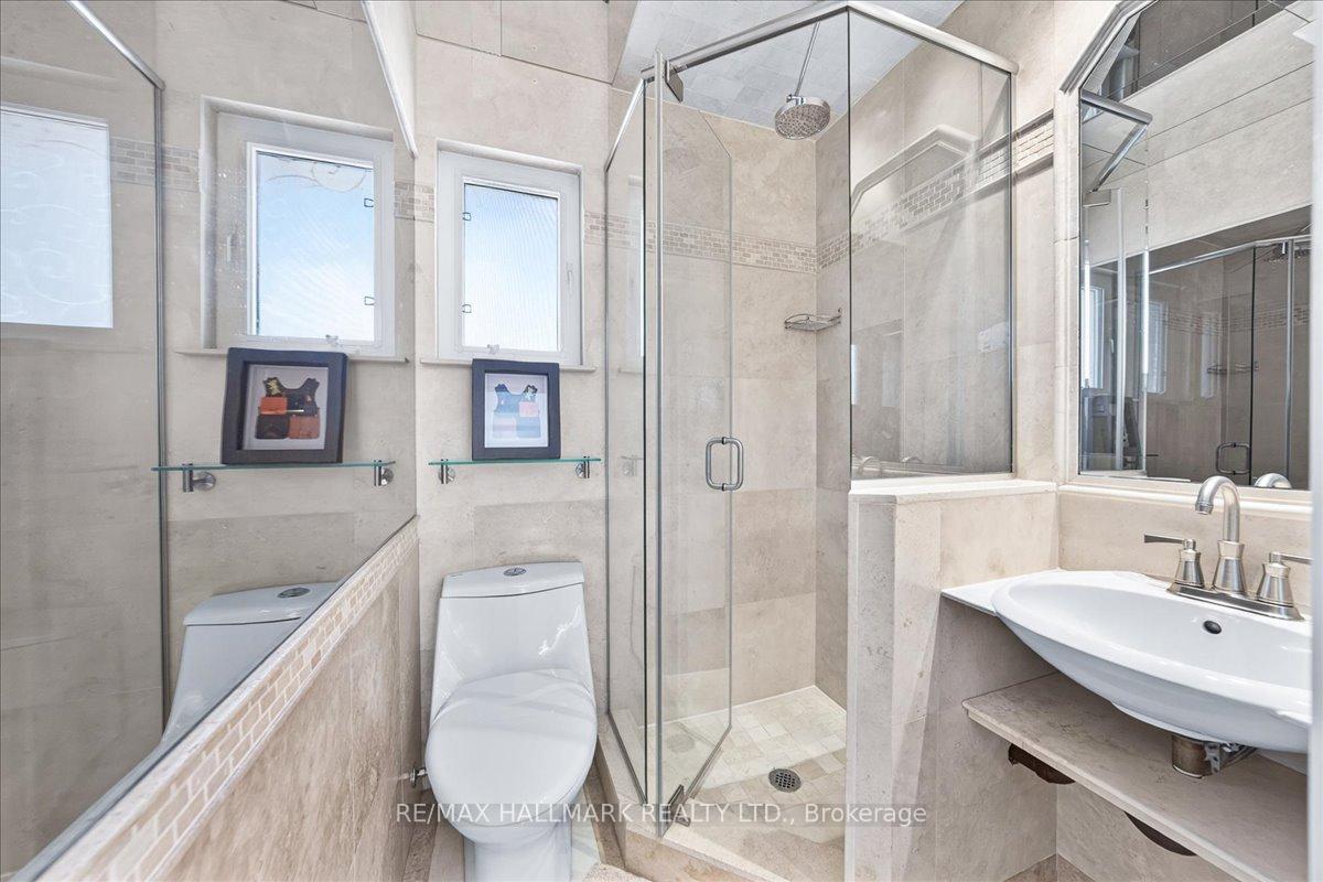 Photo 12 of 25 Fenley Drive, Etobicoke, Kingsview Village-The Westway — HOMEH