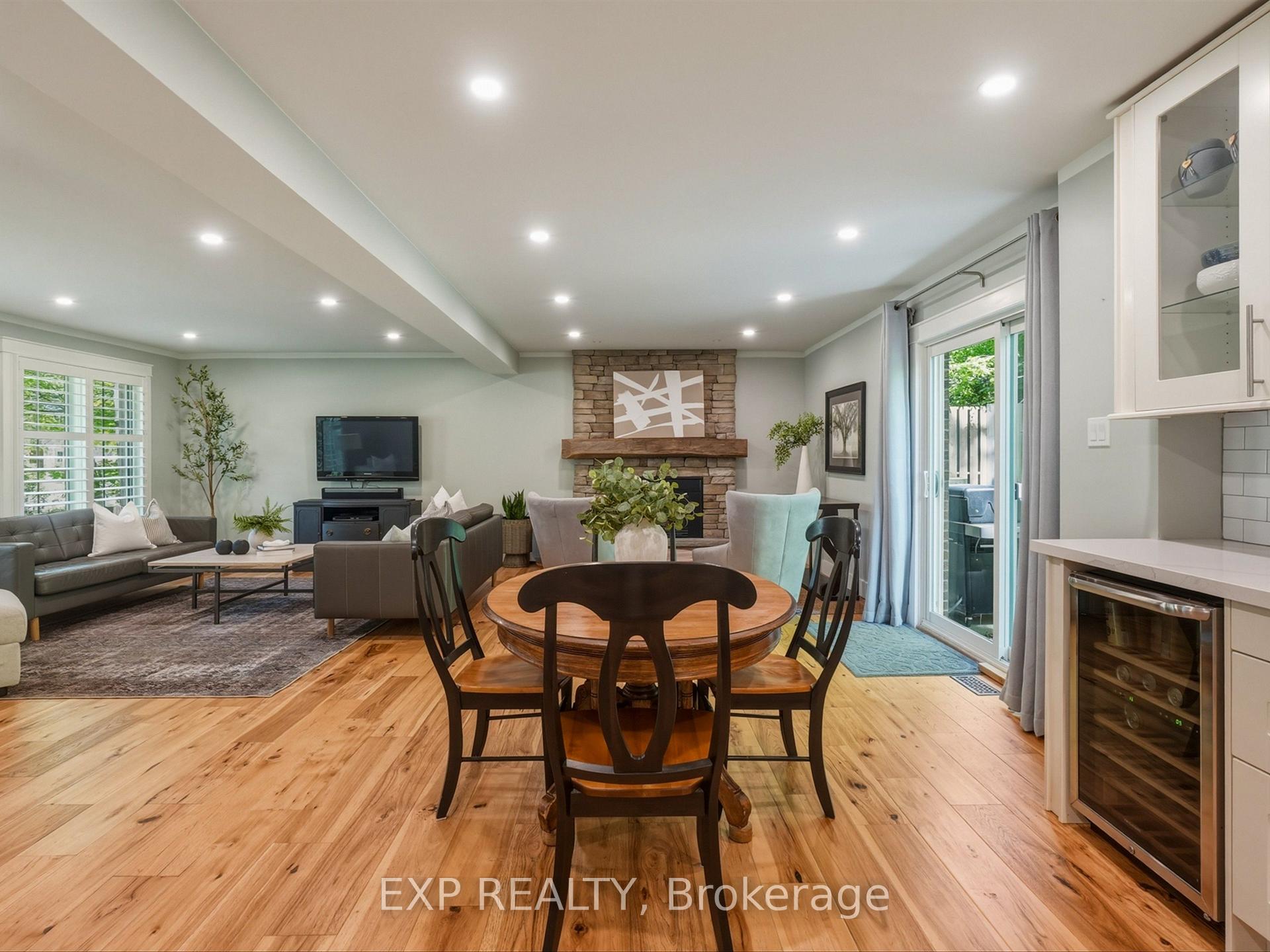 Photo 19 of 11 Spence Avenue, Springwater, Midhurst — HOMEH