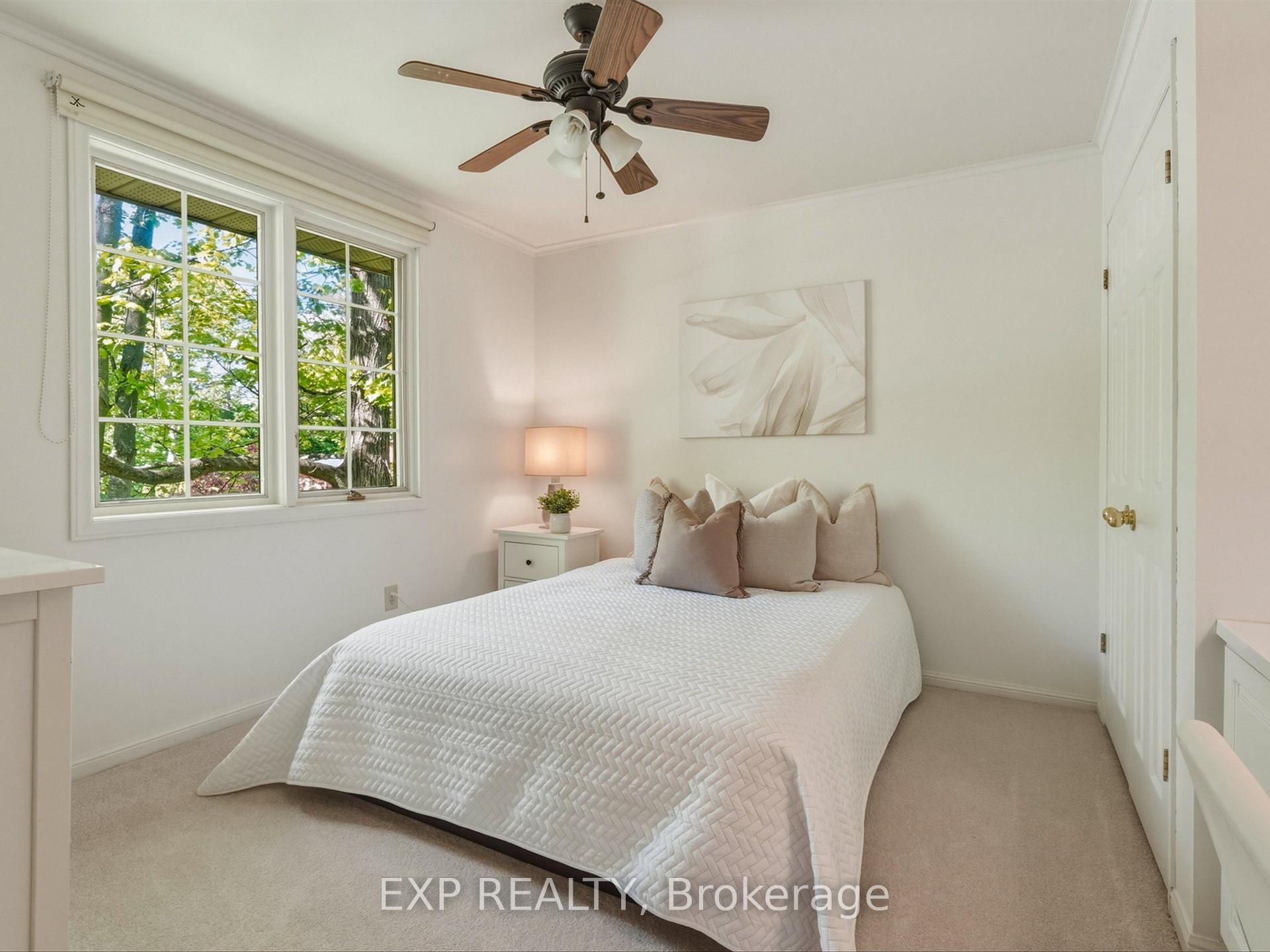 Photo 23 of 11 Spence Avenue, Springwater, Midhurst — HOMEH
