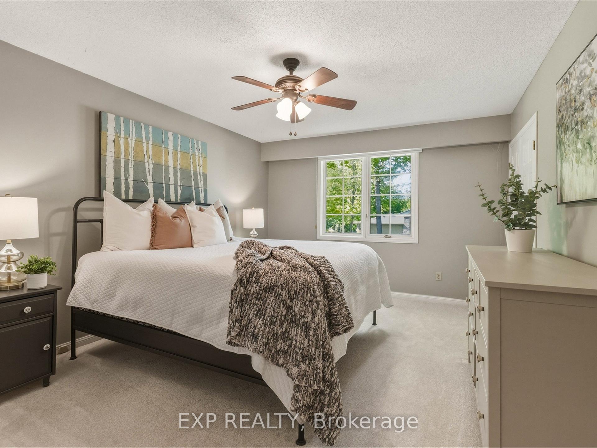 Photo 28 of 11 Spence Avenue, Springwater, Midhurst — HOMEH