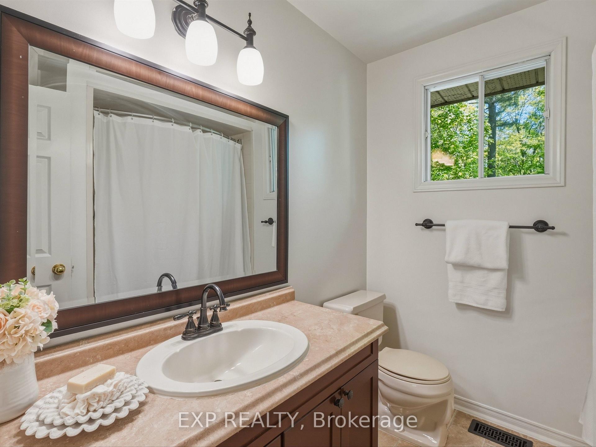 Photo 30 of 11 Spence Avenue, Springwater, Midhurst — HOMEH