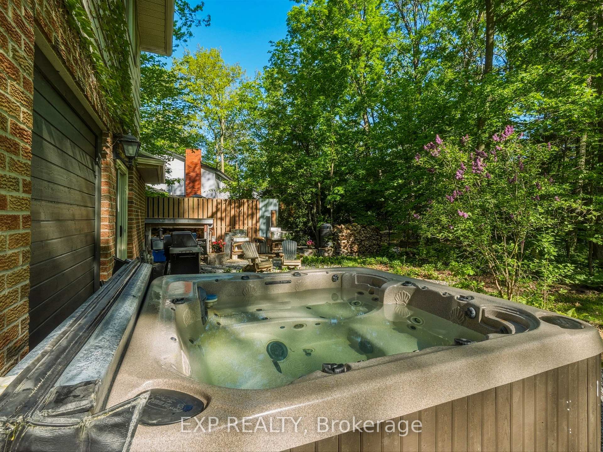 Photo 34 of 11 Spence Avenue, Springwater, Midhurst — HOMEH