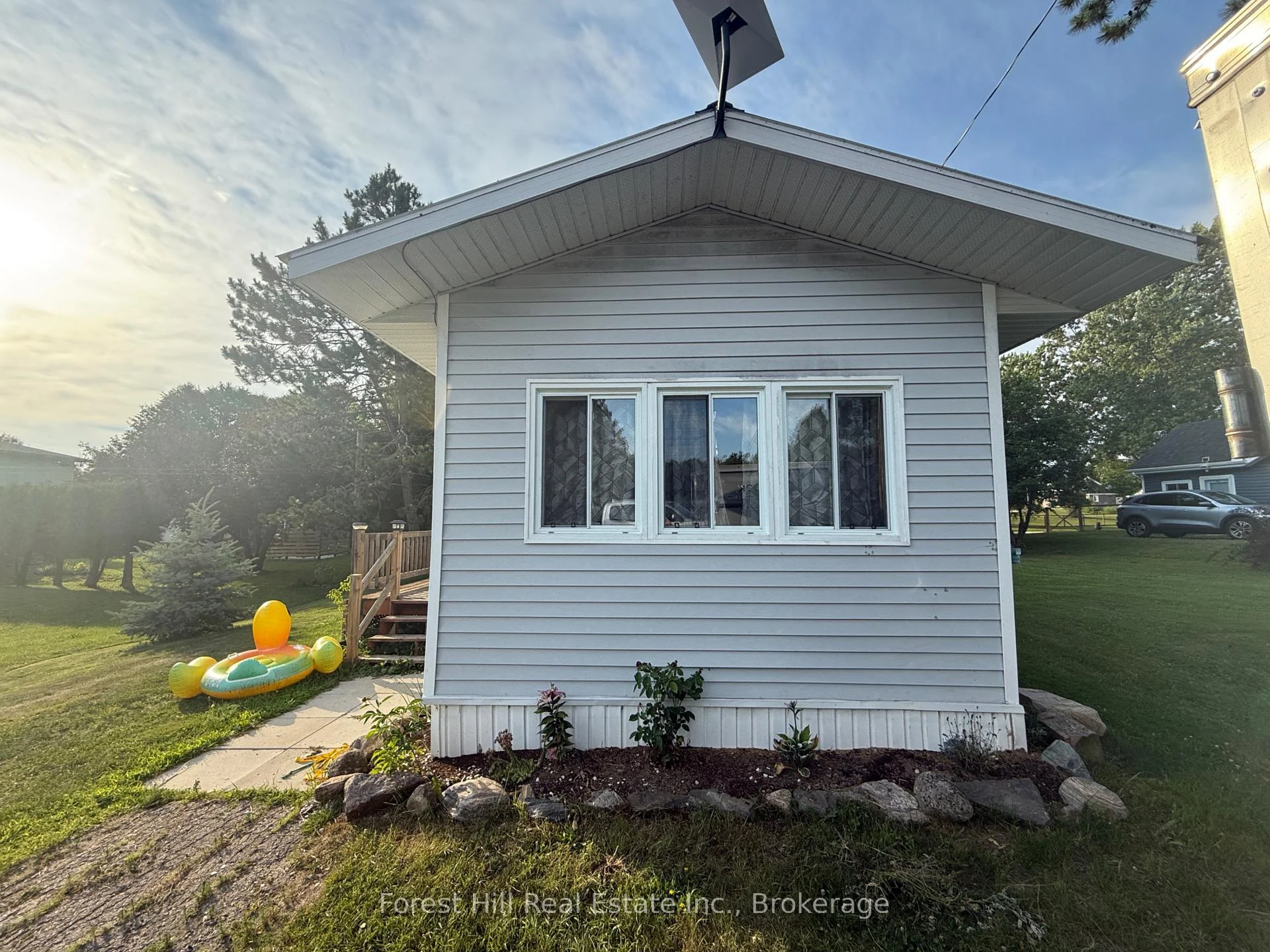 Photo 6 of 43 Davis Drive, Parry Sound Remote Area, Port Loring — HOMEH