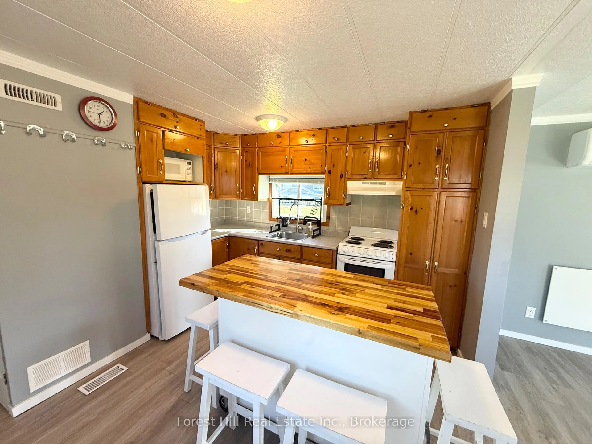 Photo 36 of 43 Davis Drive, Parry Sound Remote Area, Port Loring — HOMEH