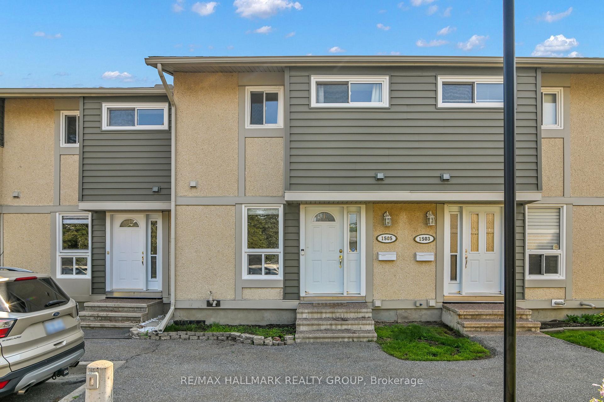 Photo 1 of Unit 3, 1505 Ballard Court, Ottawa, Pineview — HOMEH